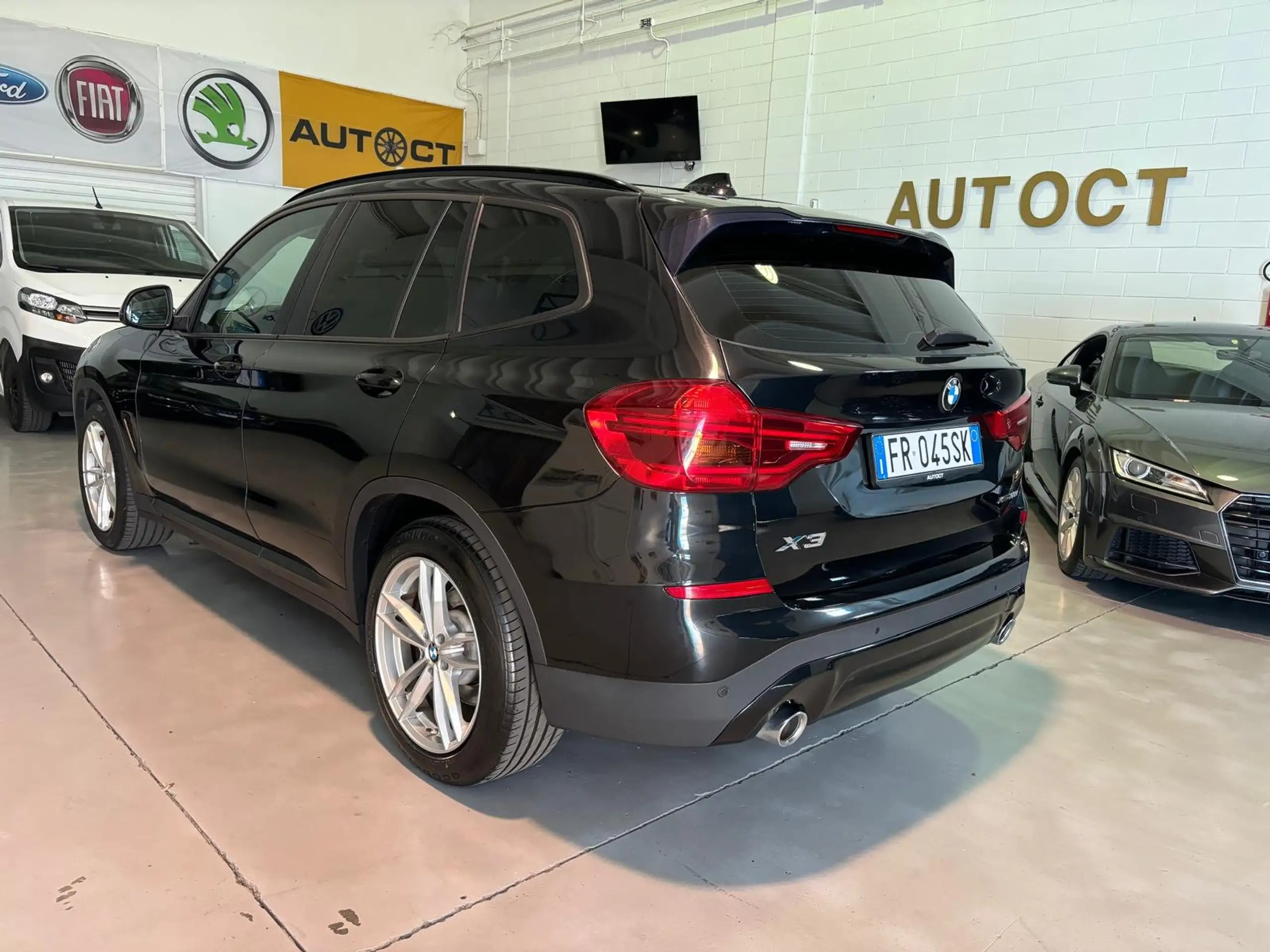 BMW - X3