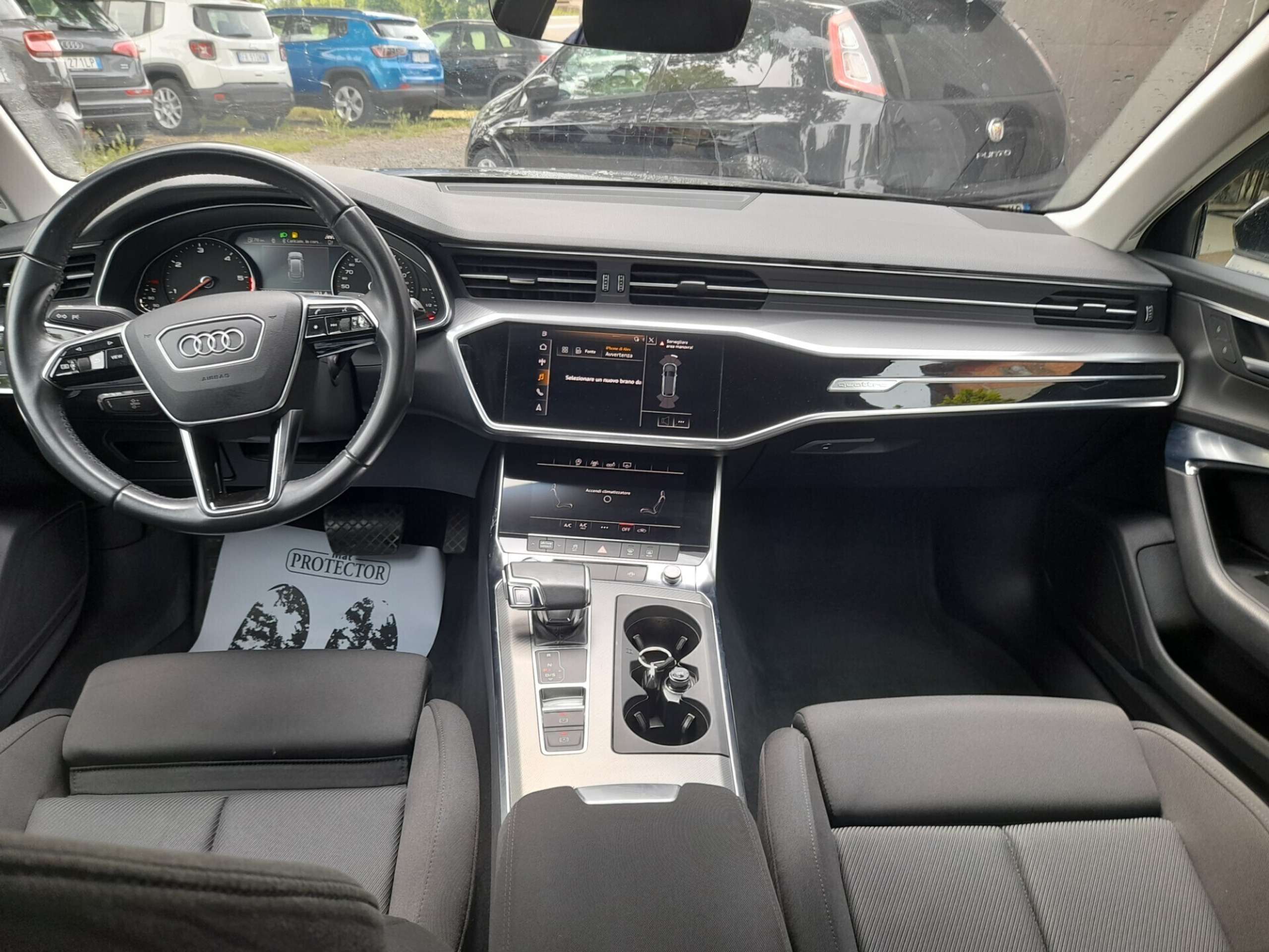 Audi - A6