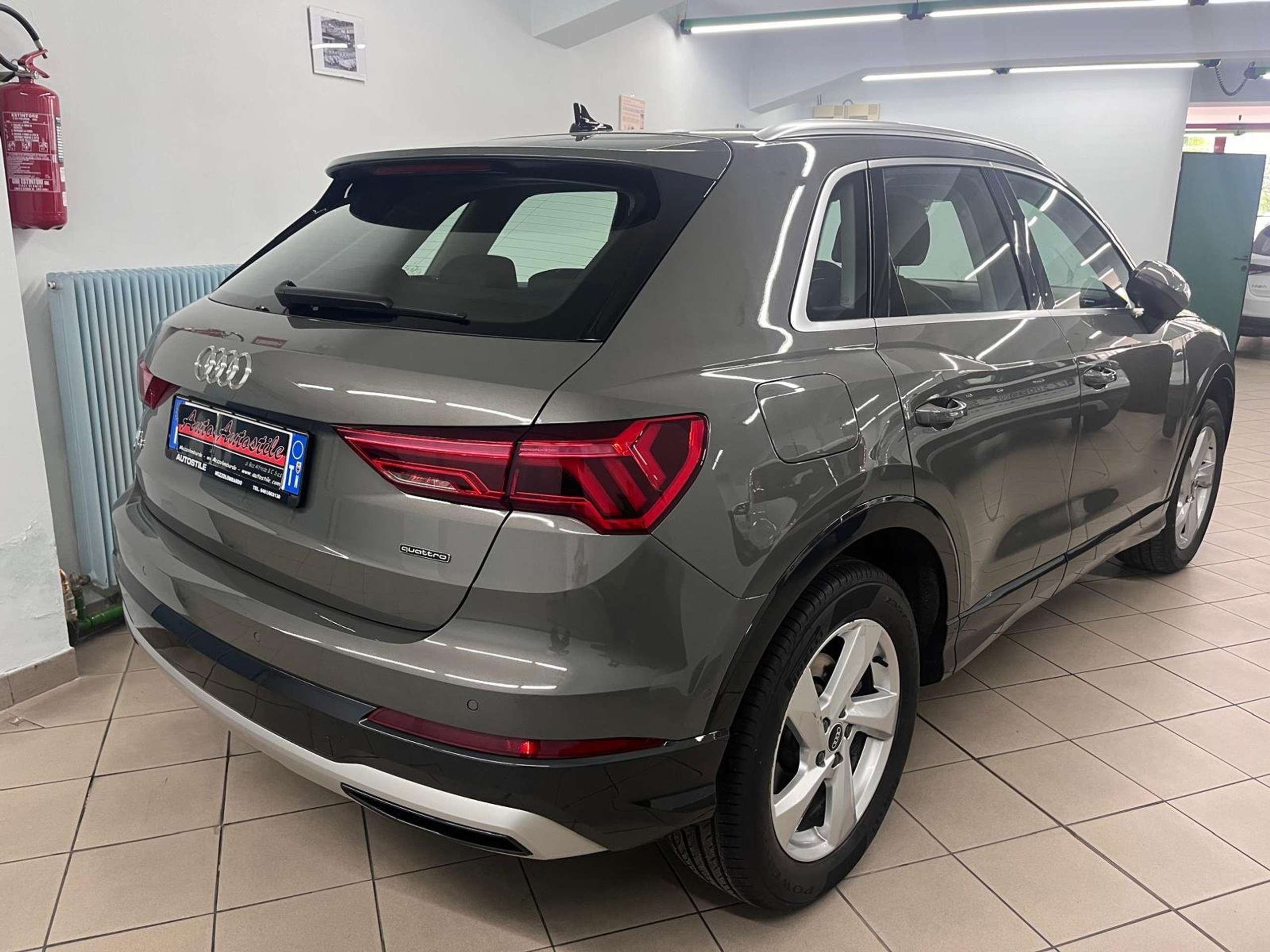 Audi - Q3