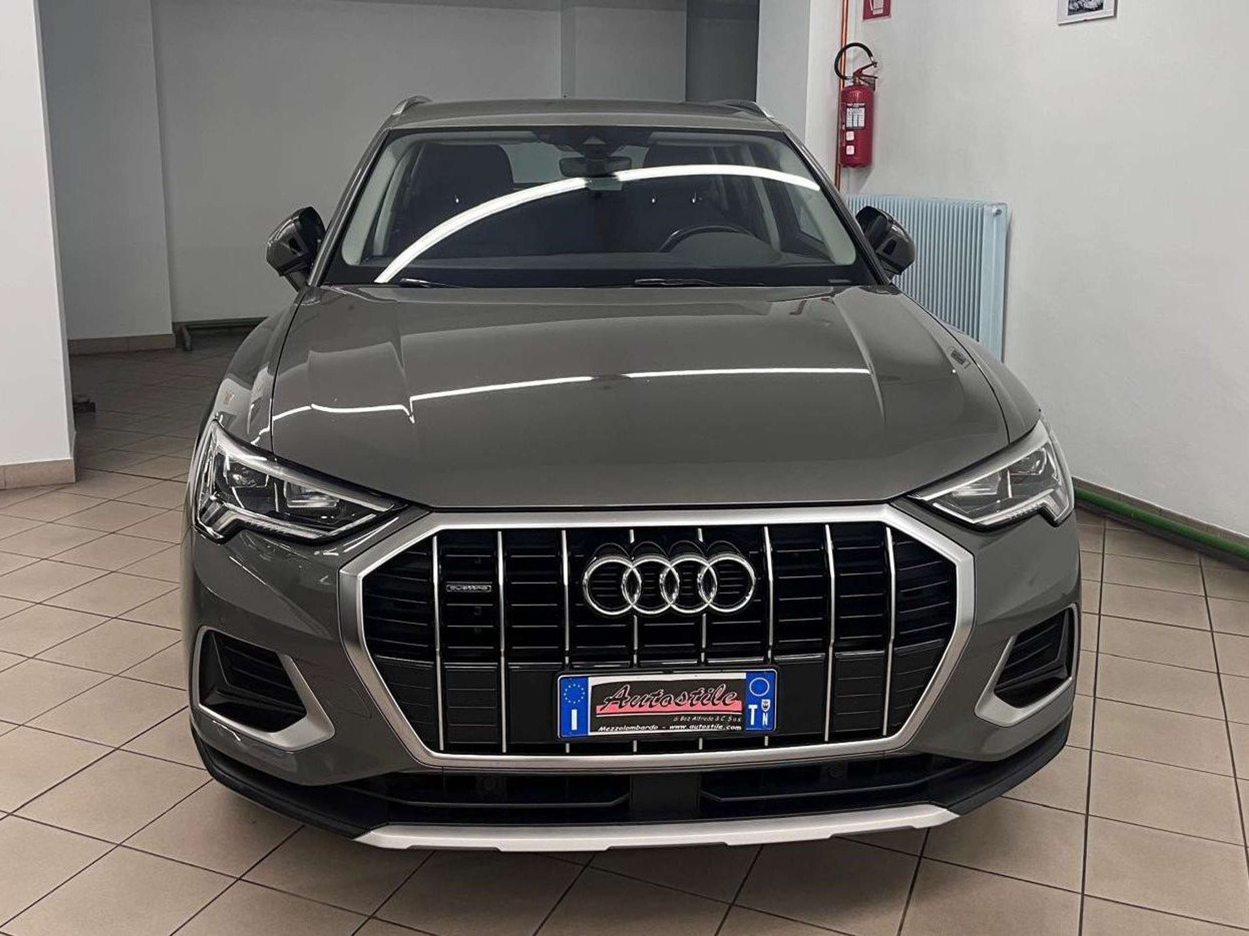 Audi - Q3