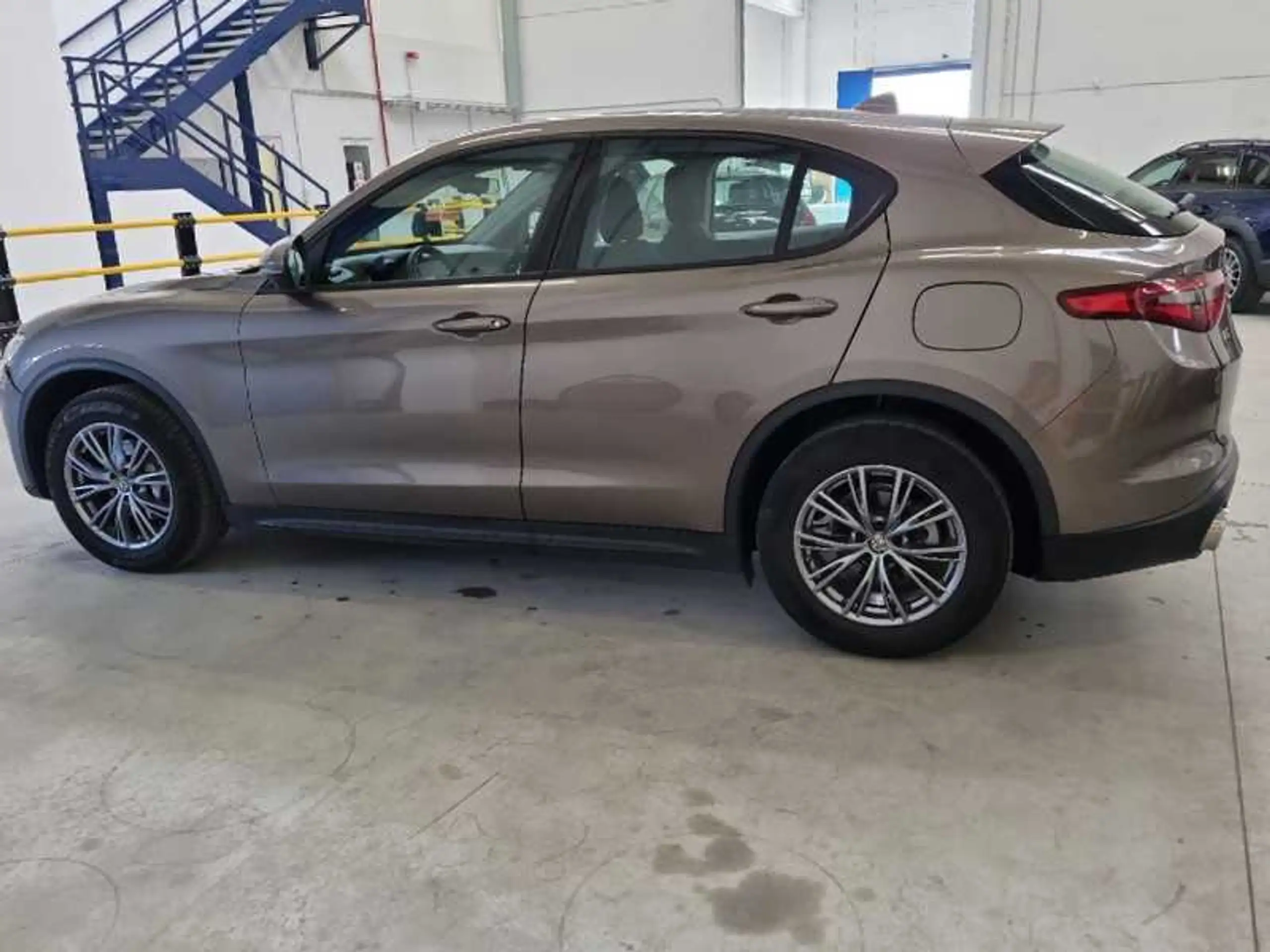 Alfa Romeo Stelvio 2019