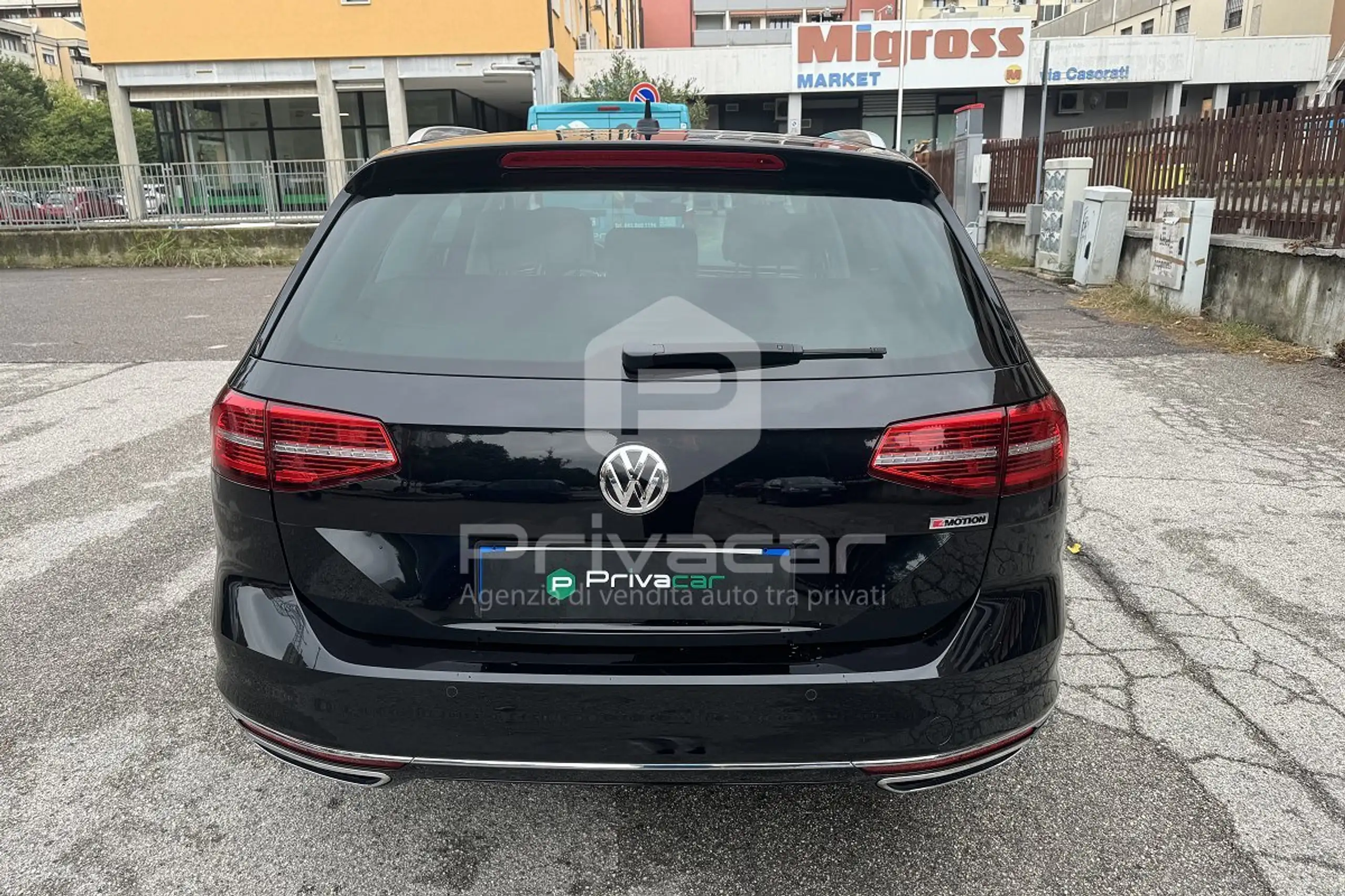 Volkswagen - Passat