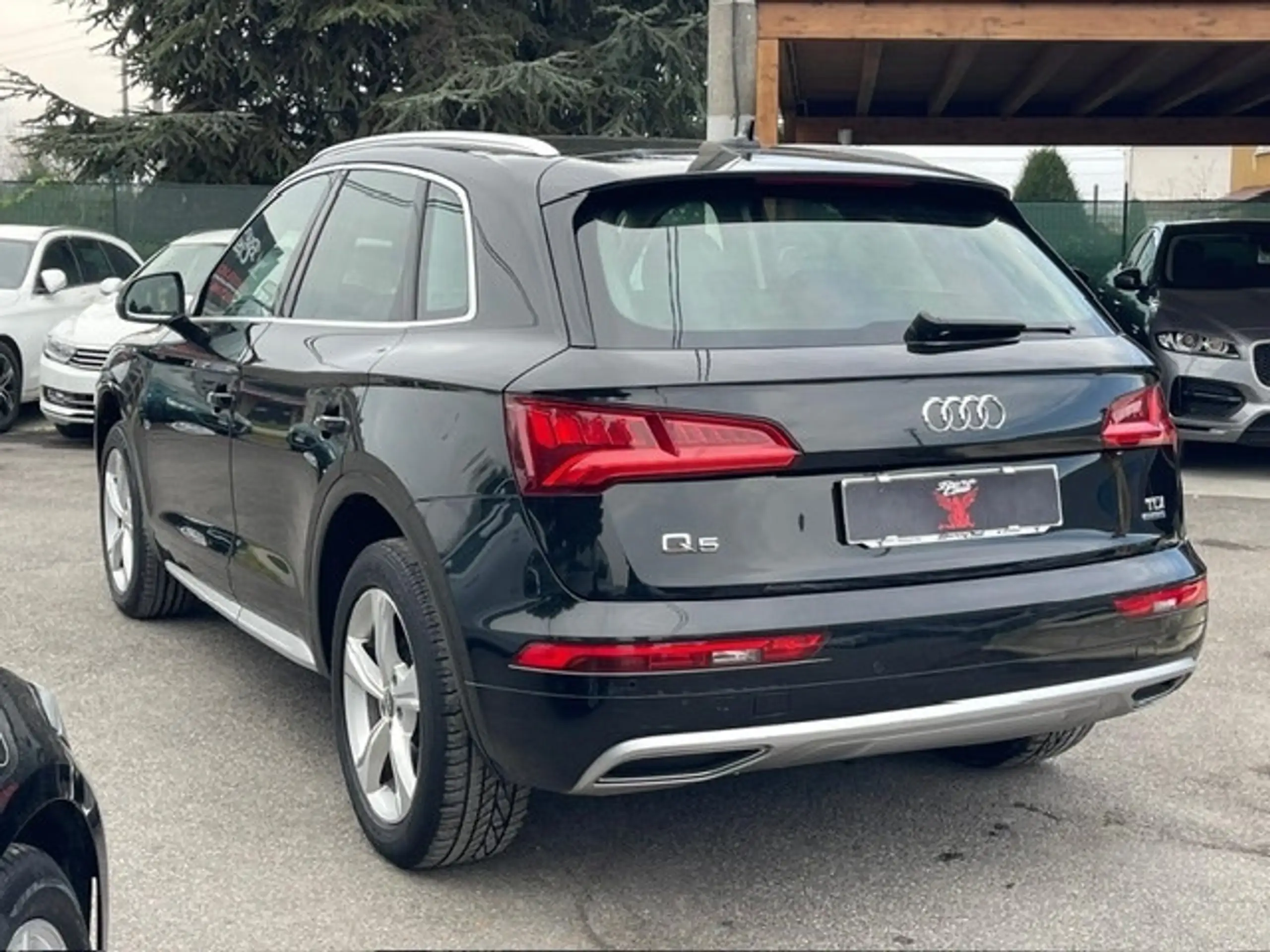 Audi - Q5