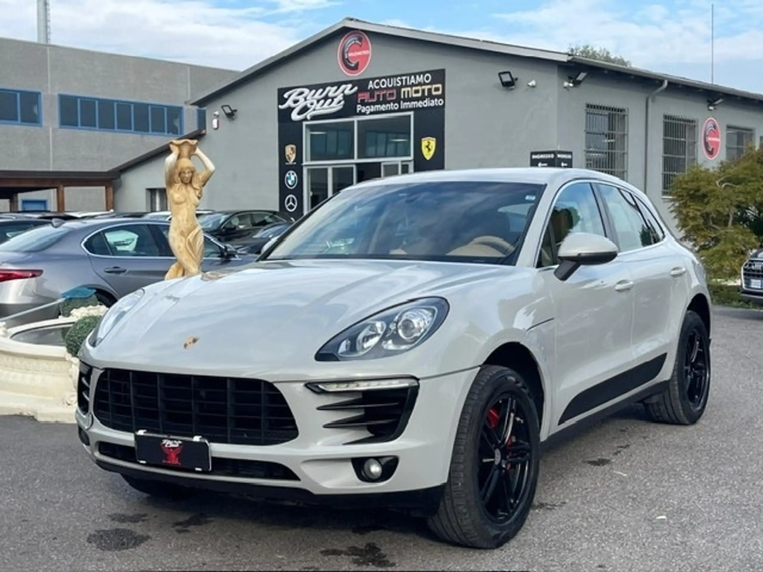 Porsche Macan 2015