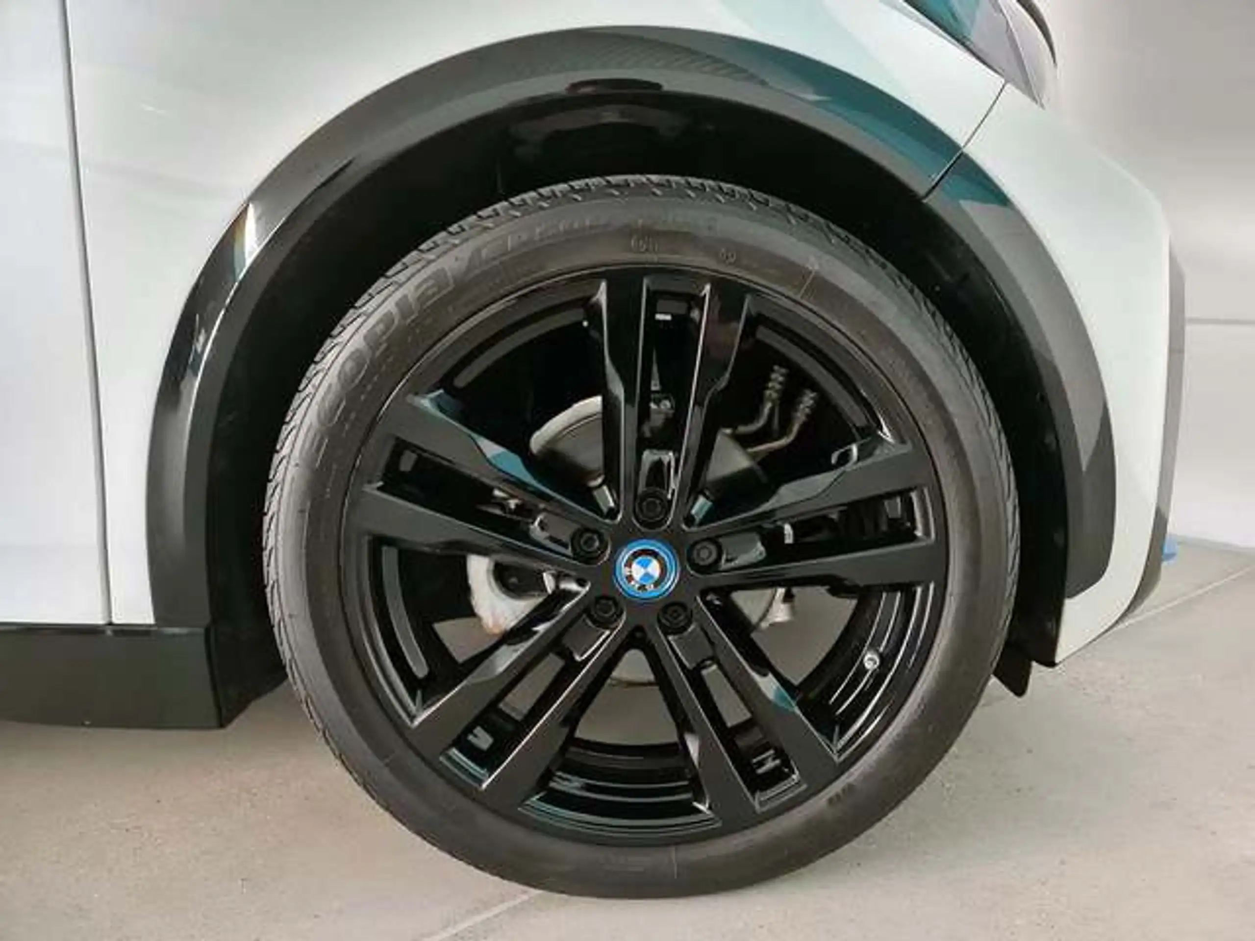 BMW - i3