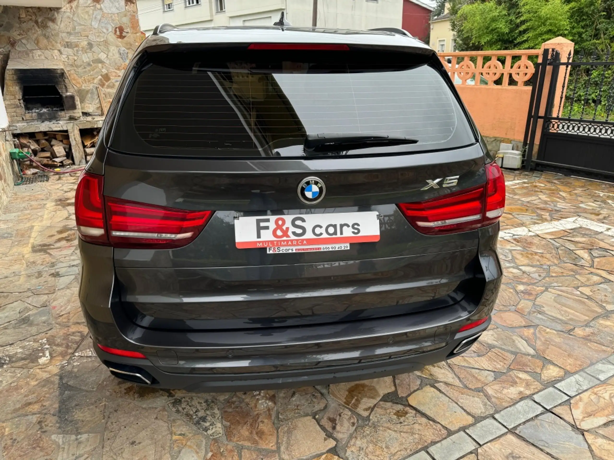 BMW - X5