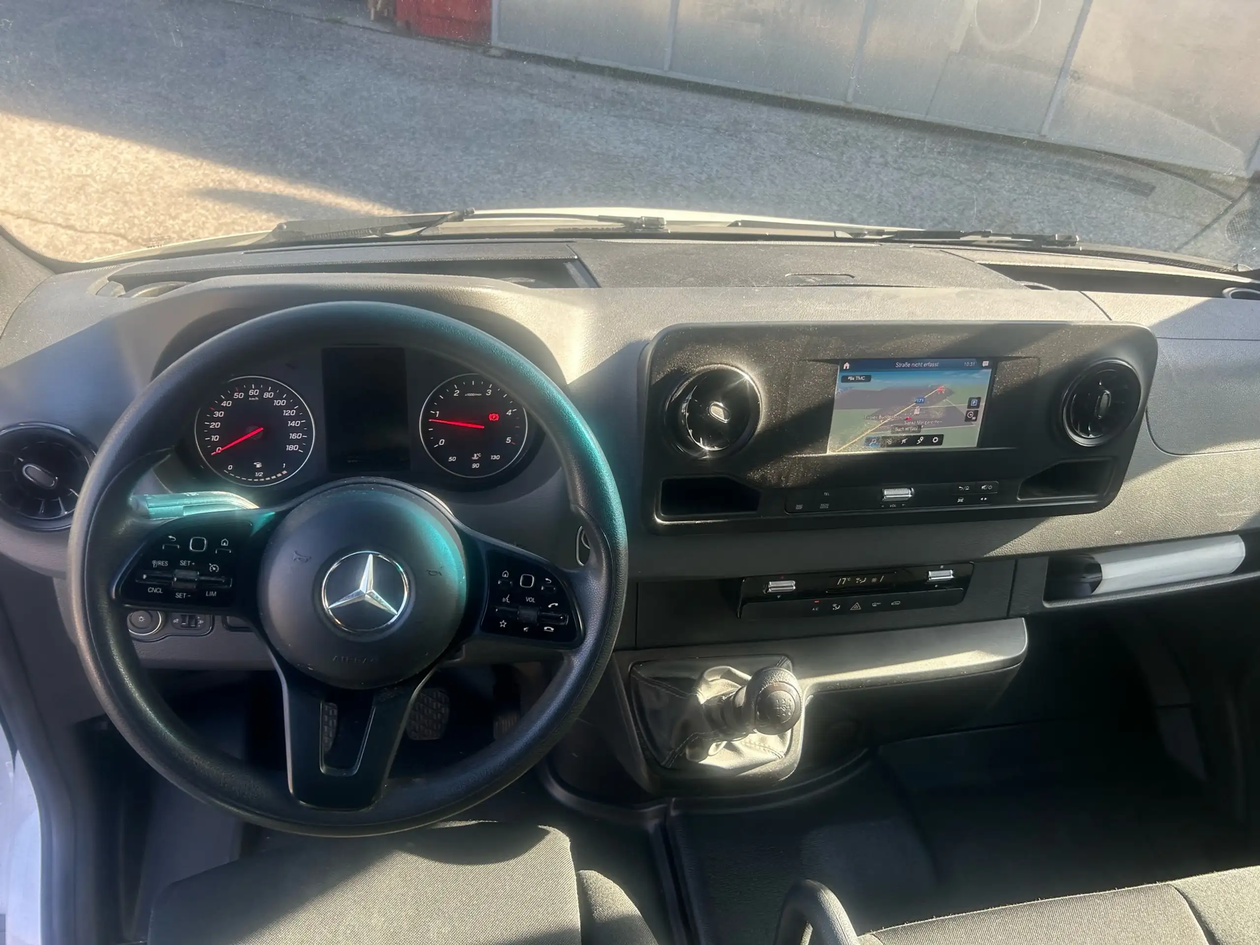 Mercedes-Benz - Sprinter