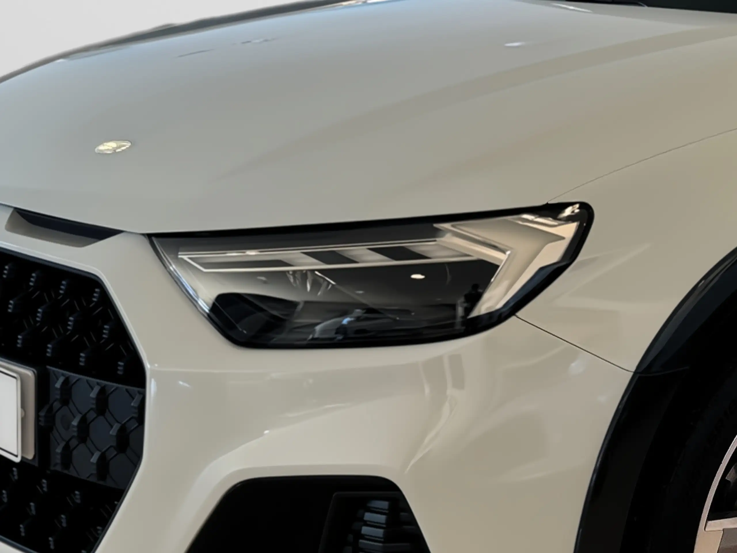 Audi - A1