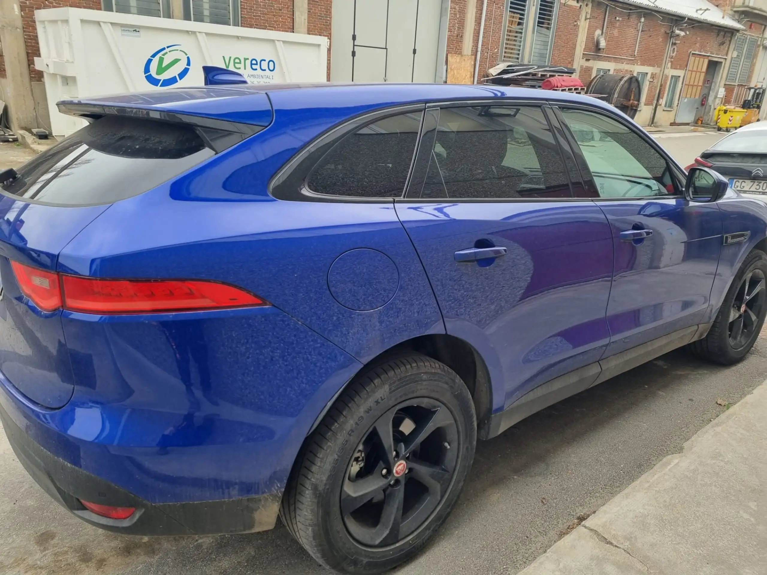 Jaguar - F-Pace