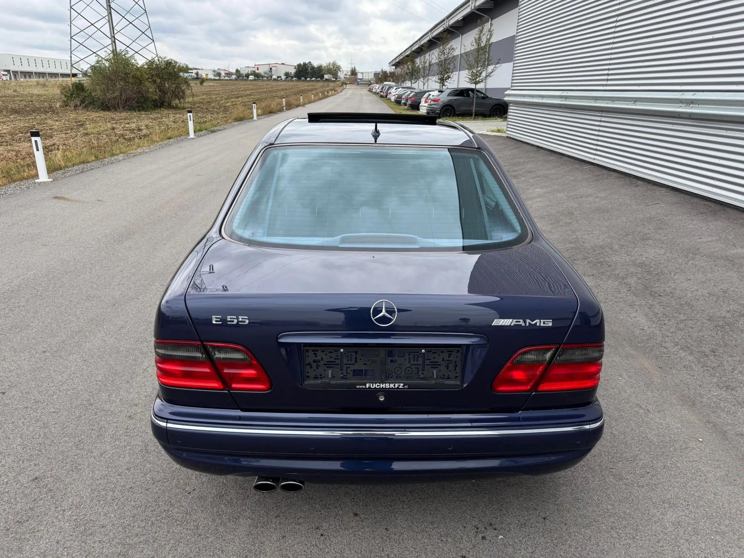 Mercedes-Benz - E 55 AMG