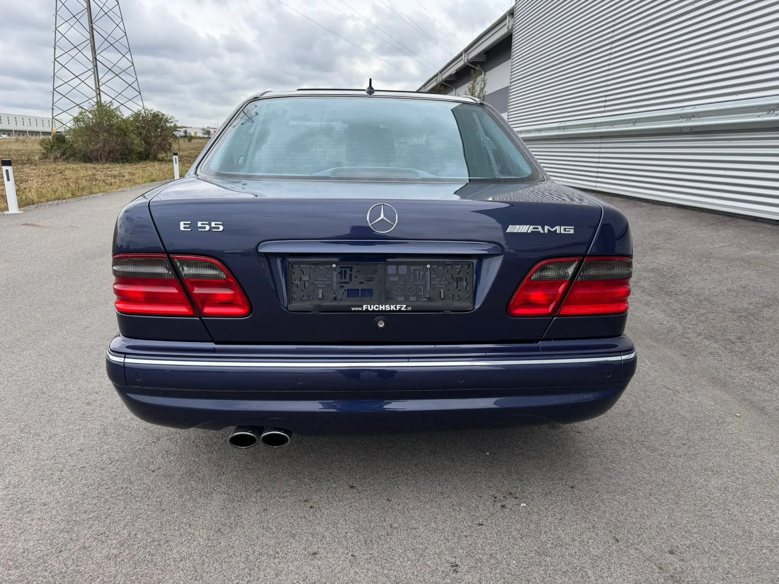 Mercedes-Benz - E 55 AMG