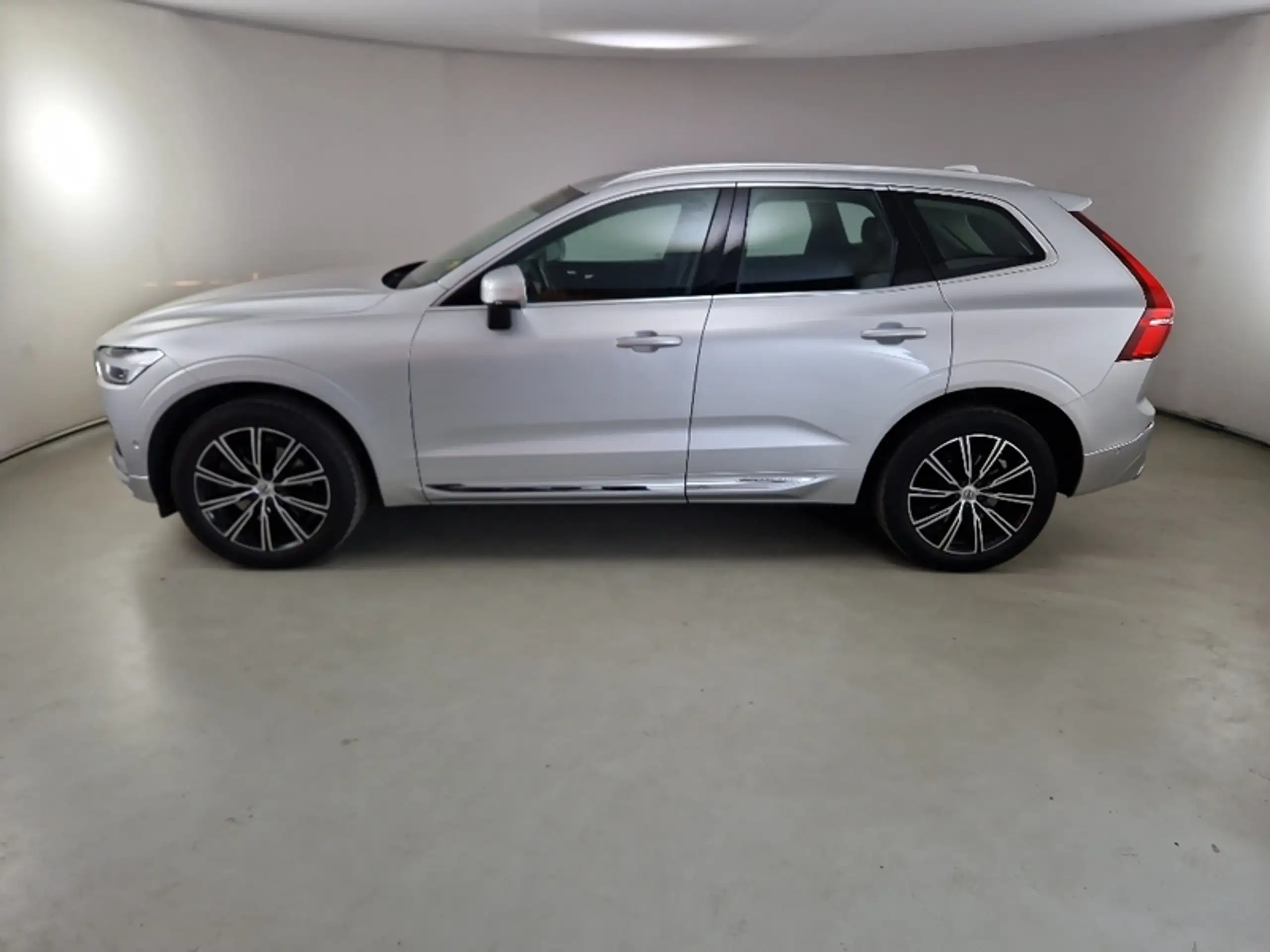 Volvo - XC60