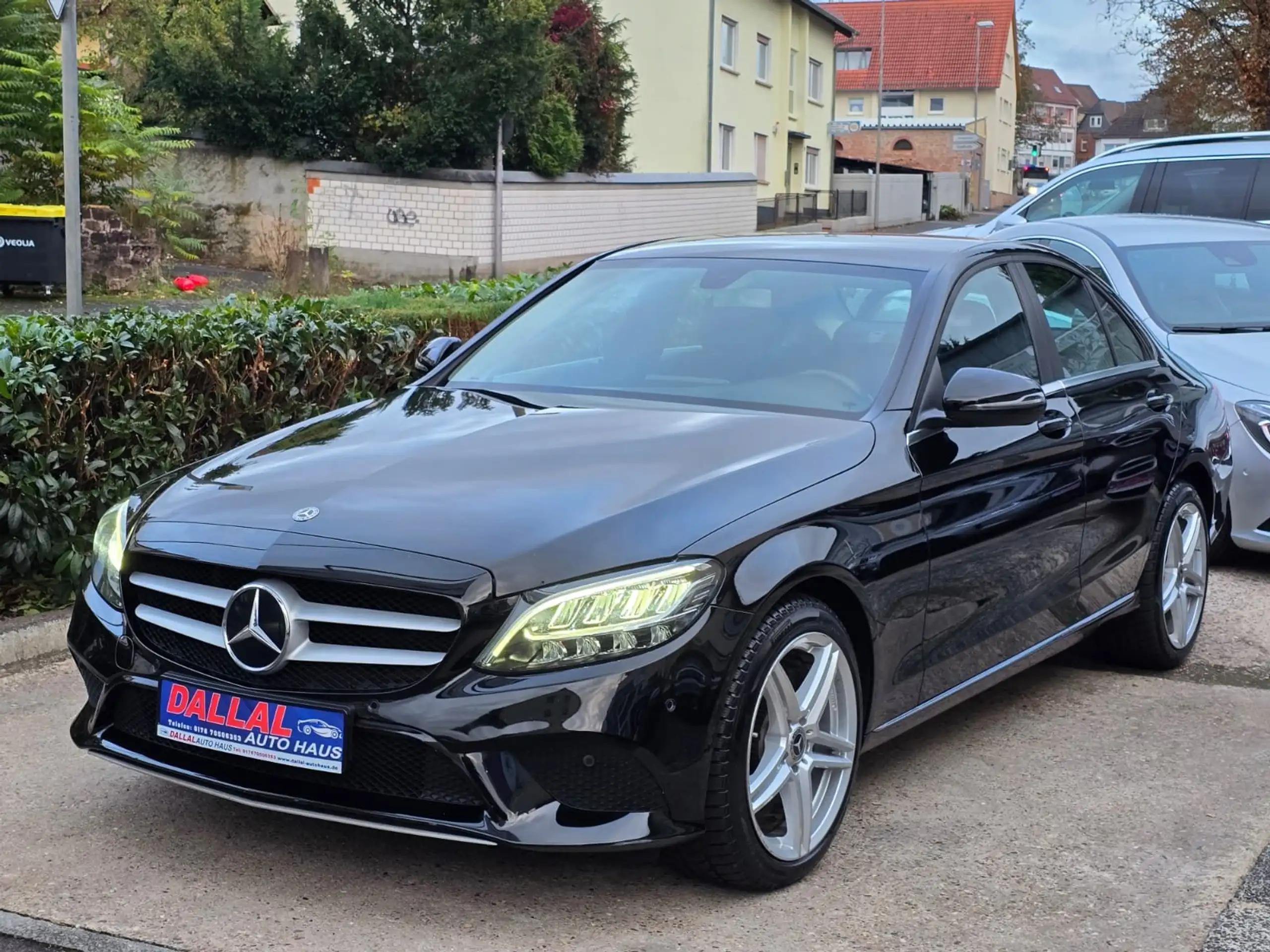 Mercedes-Benz - C 220