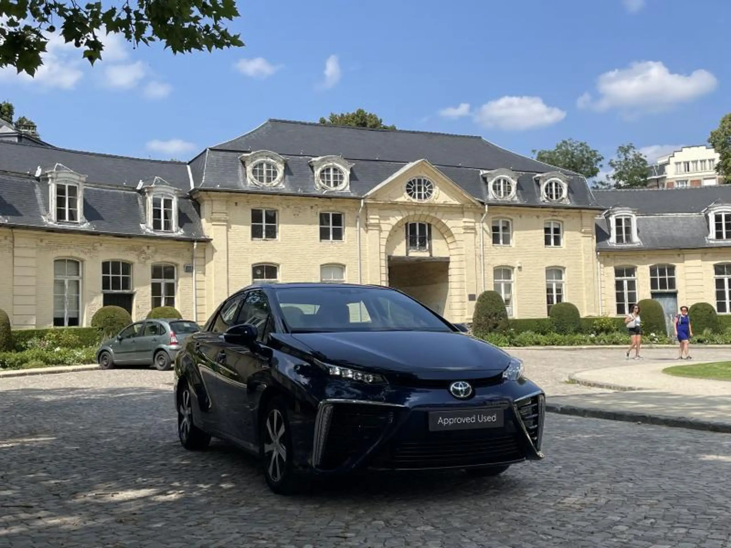 Toyota - Mirai