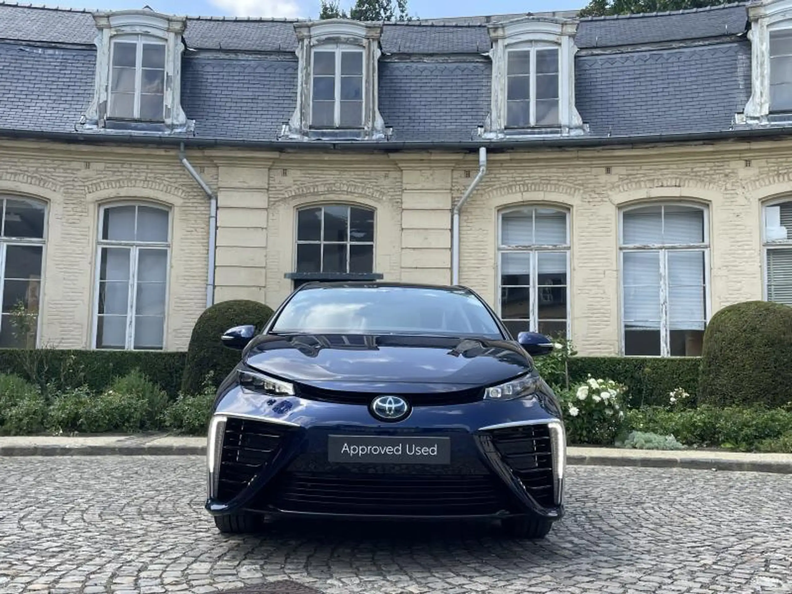 Toyota - Mirai