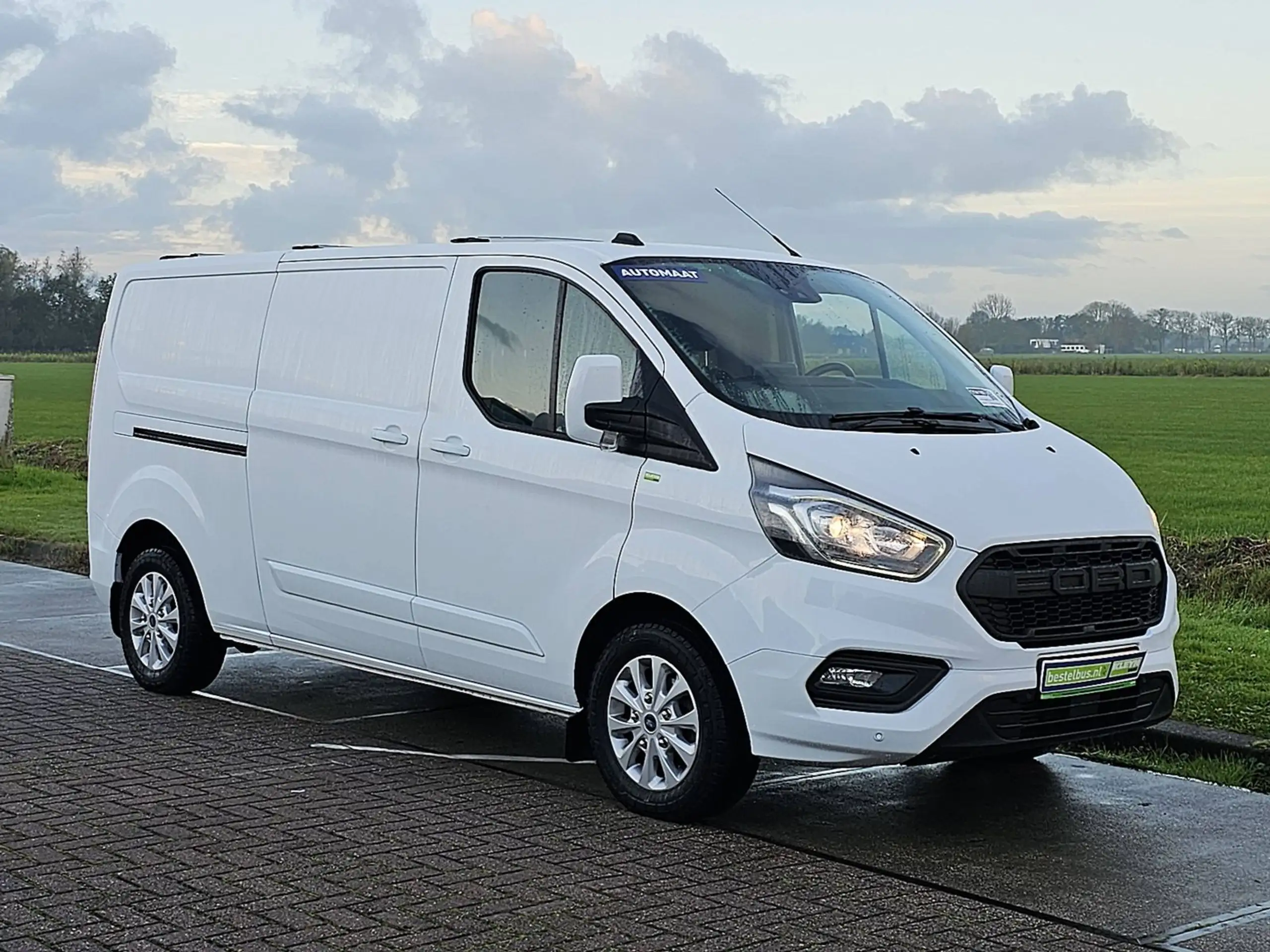 Ford - Transit Custom