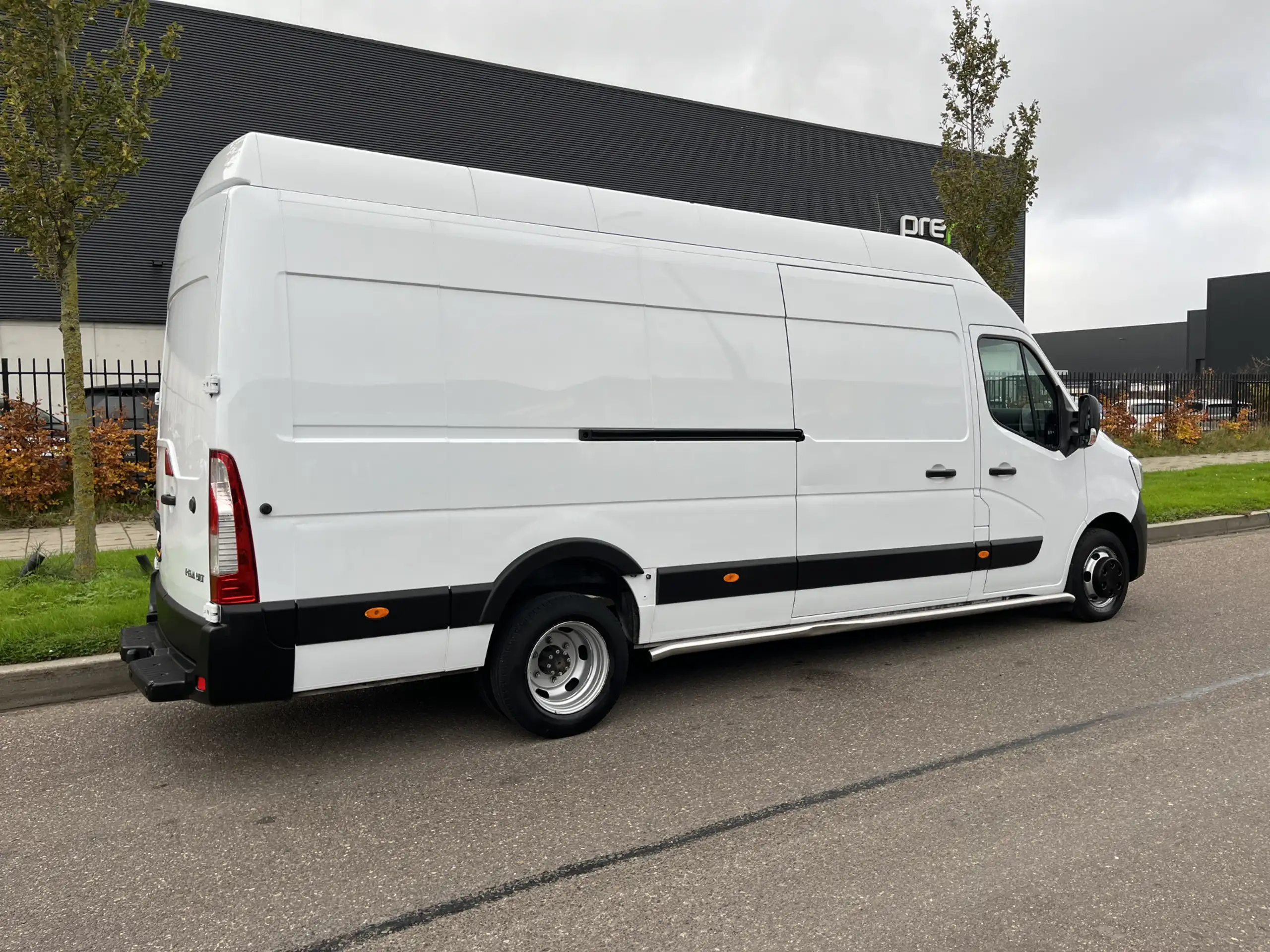 Renault - Master