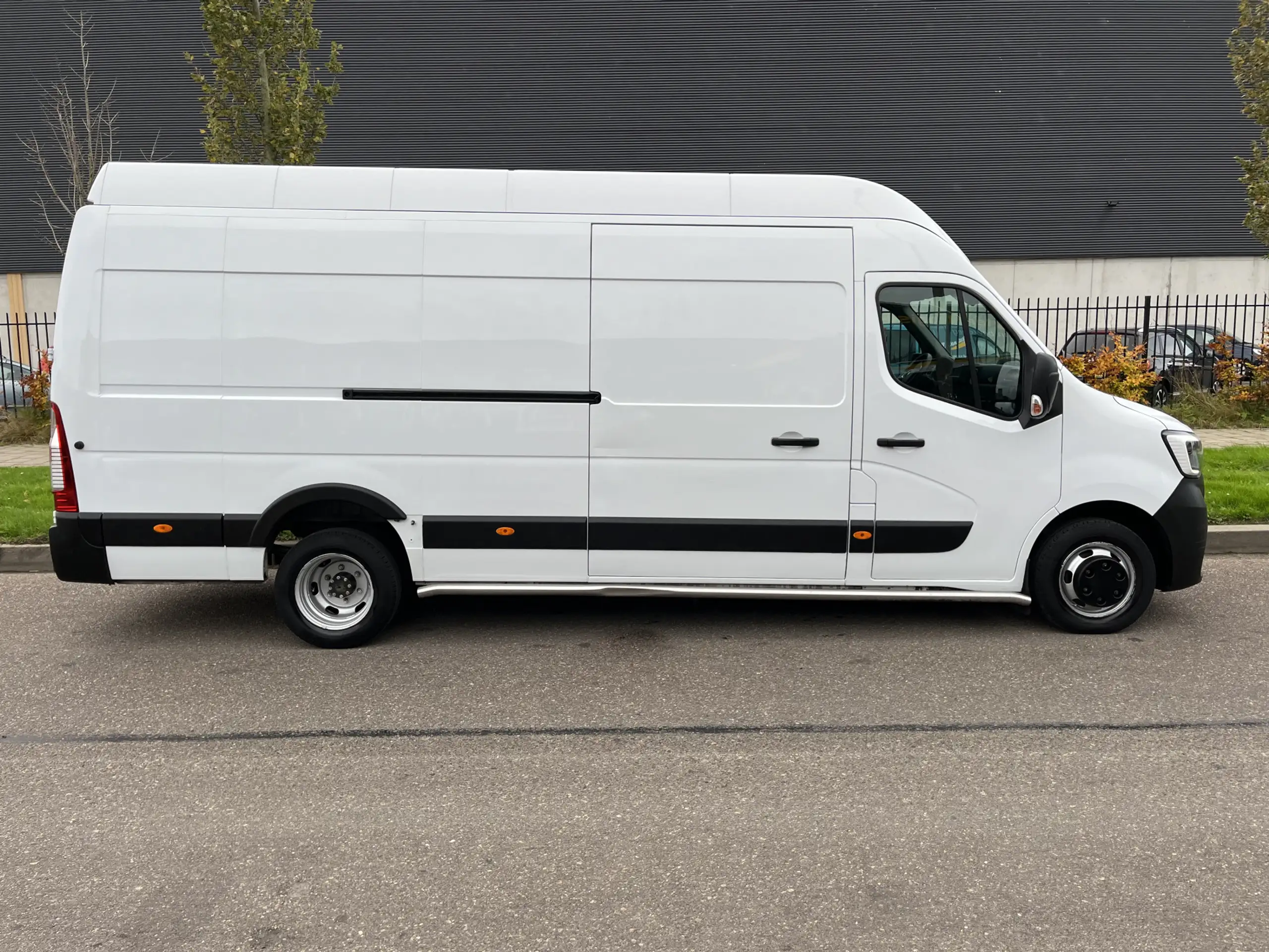 Renault - Master