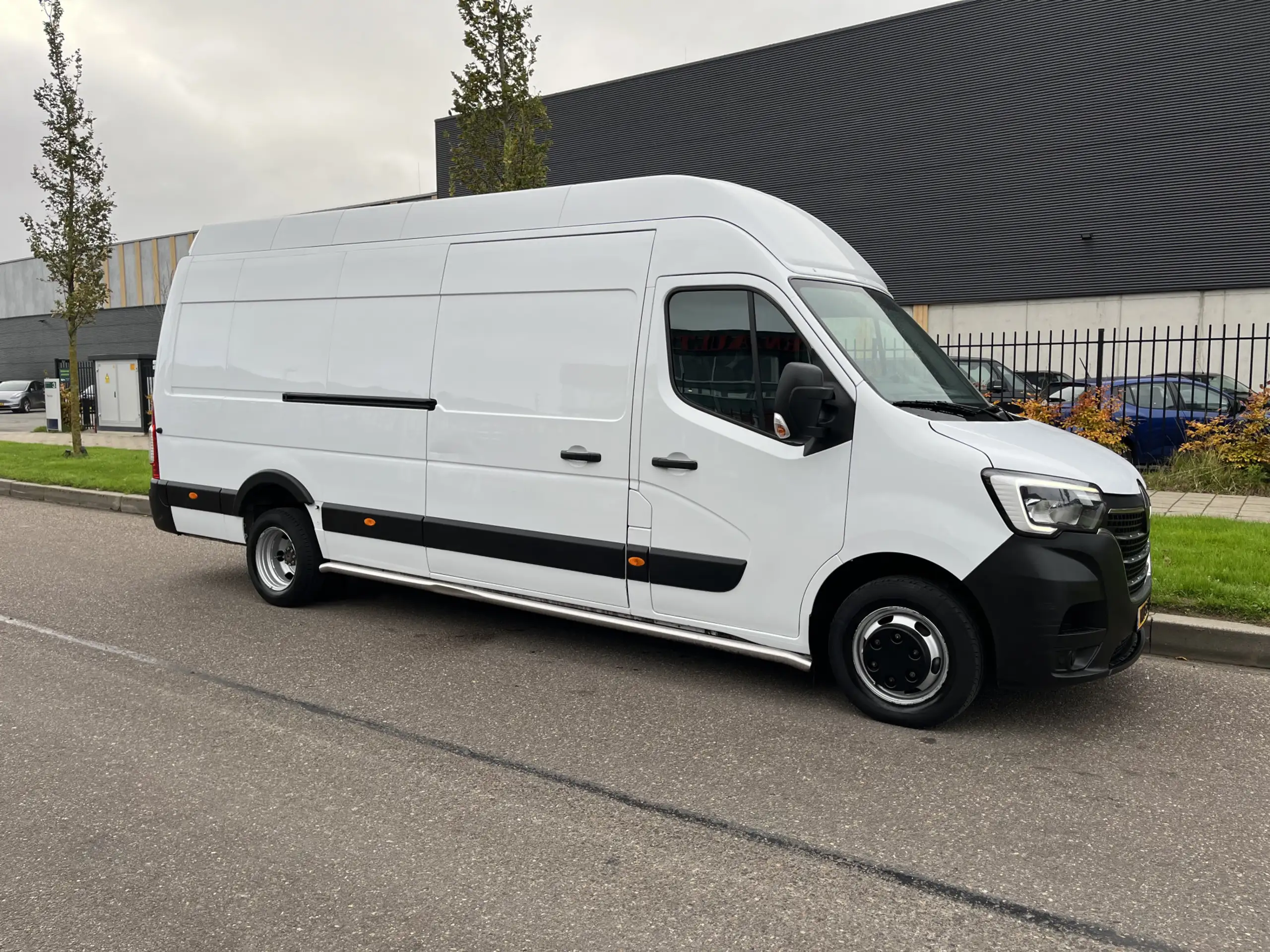 Renault - Master