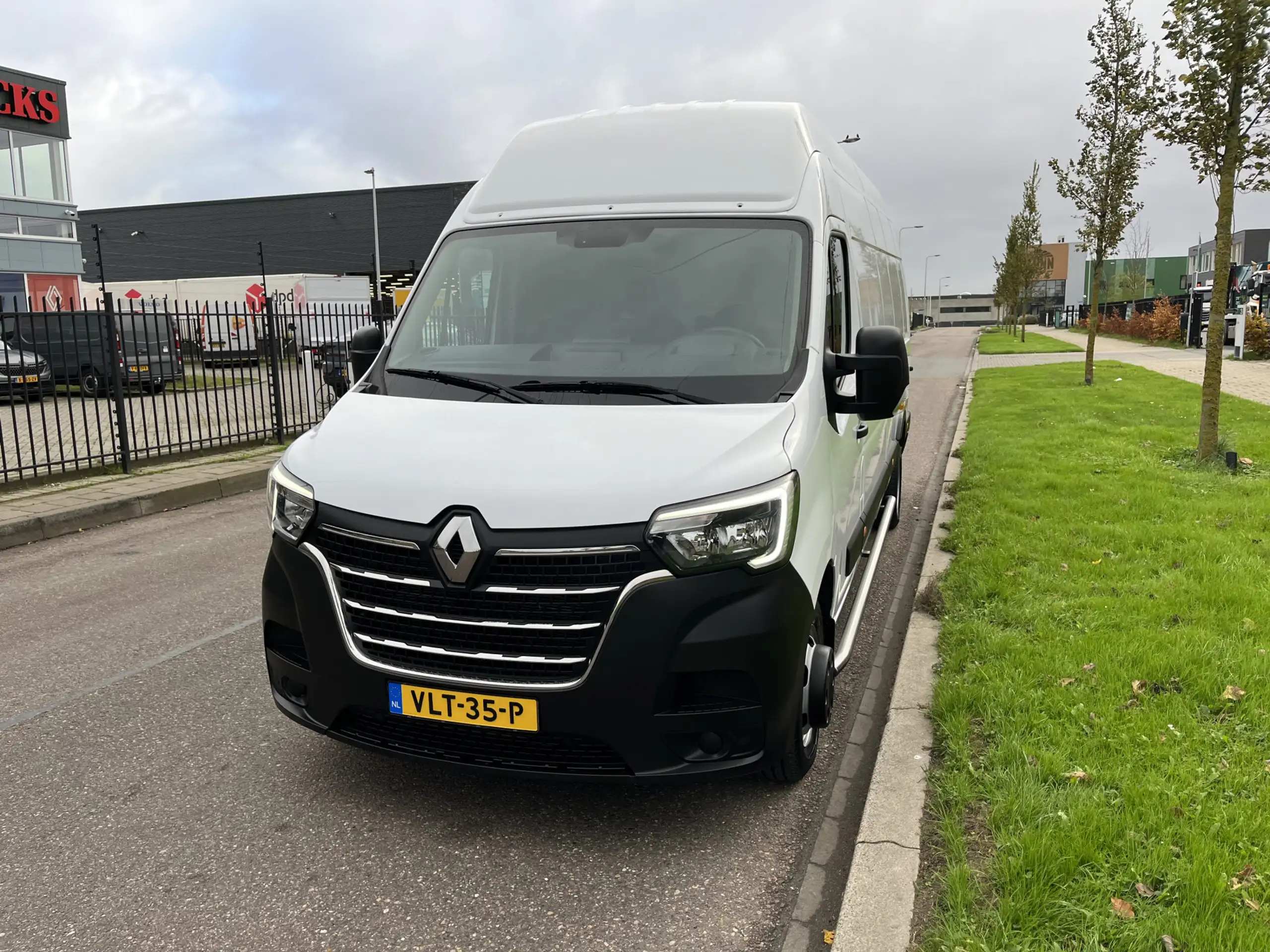 Renault - Master