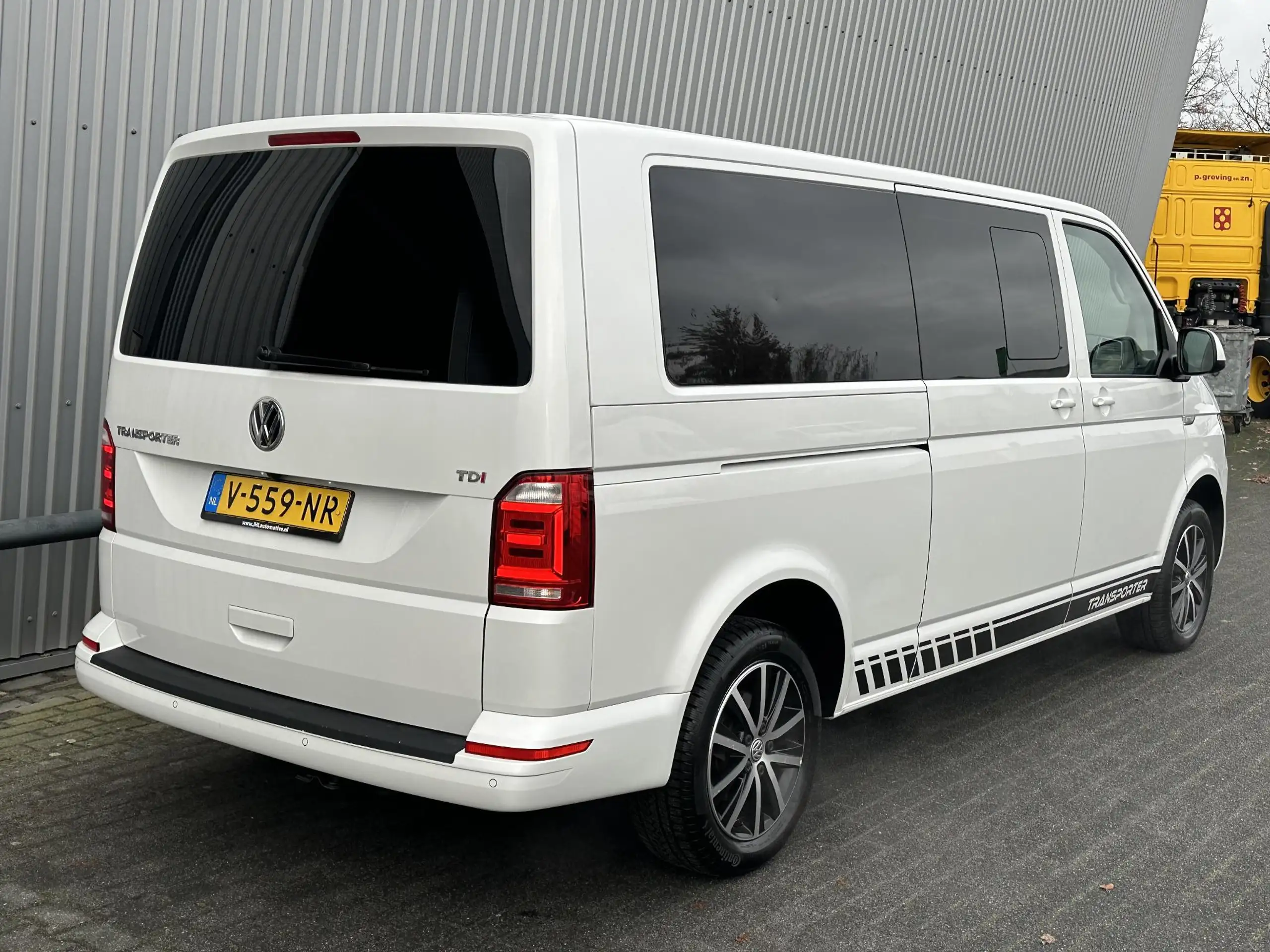 Volkswagen - T6 Transporter