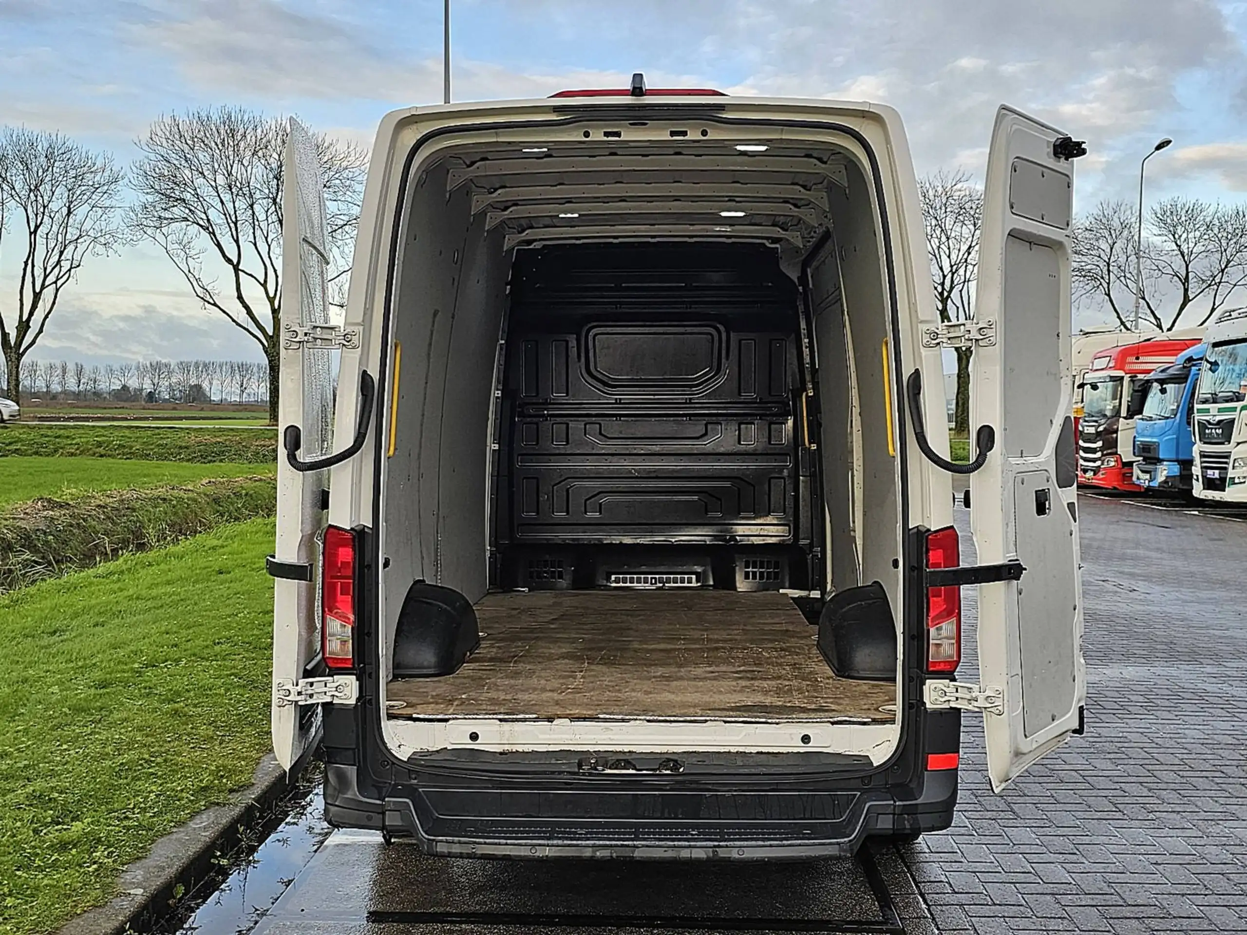 Volkswagen - Crafter