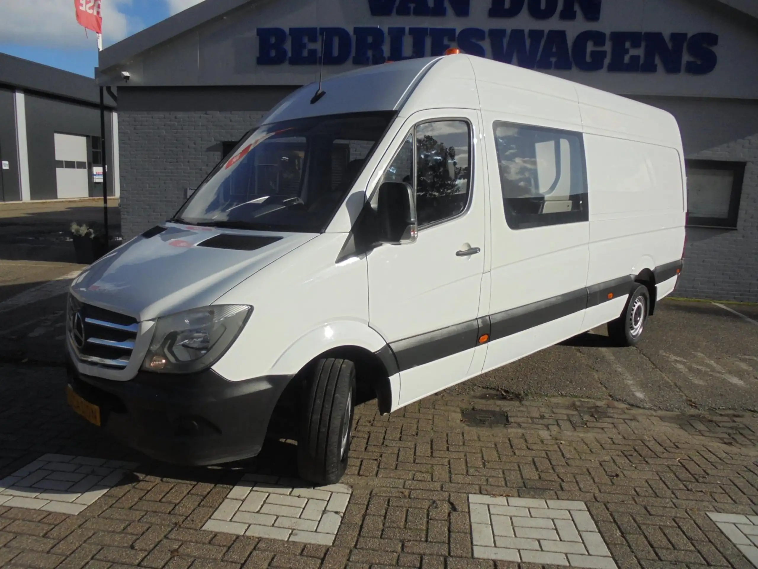 Mercedes-Benz - Sprinter