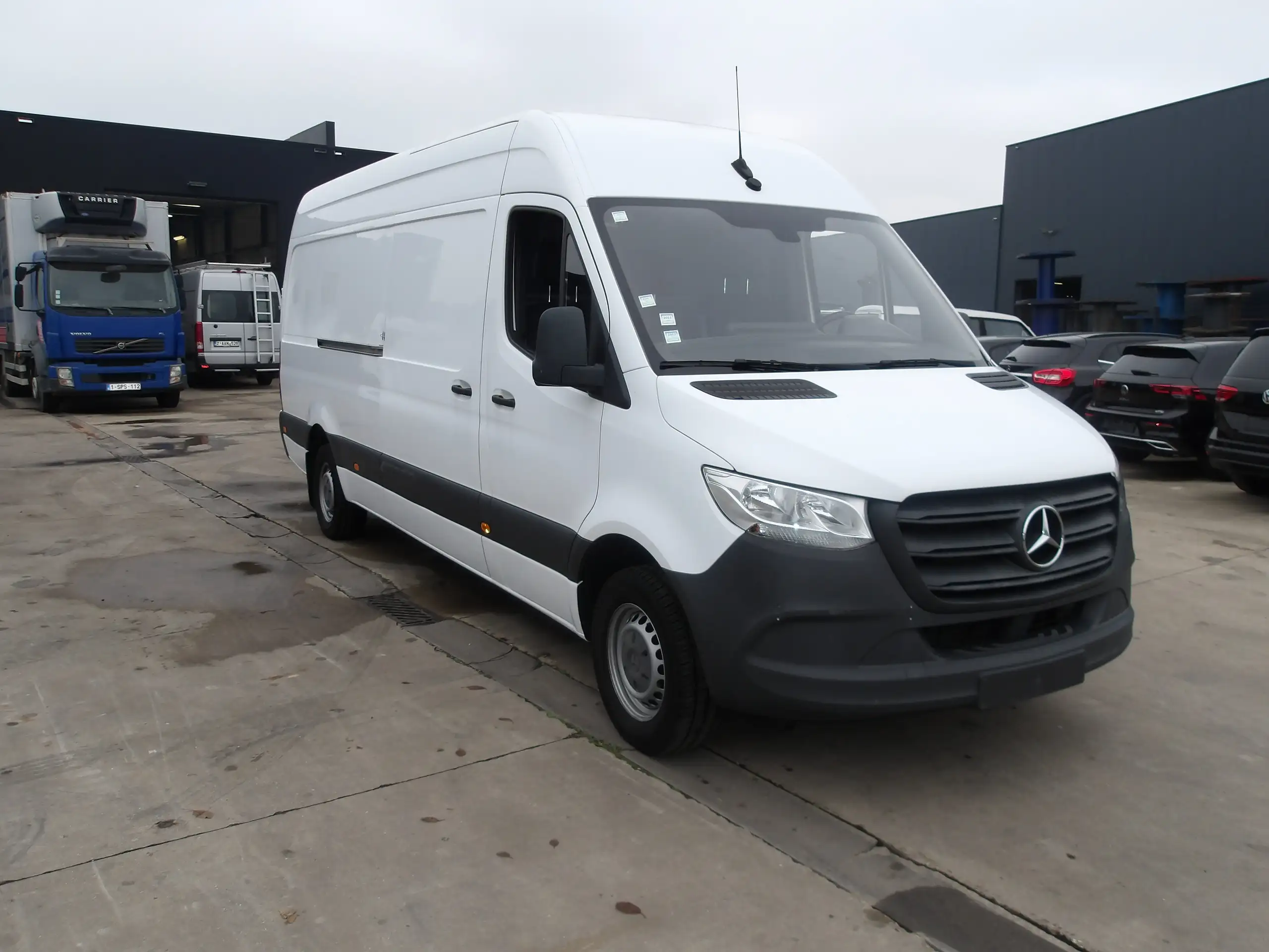 Mercedes-Benz - Sprinter