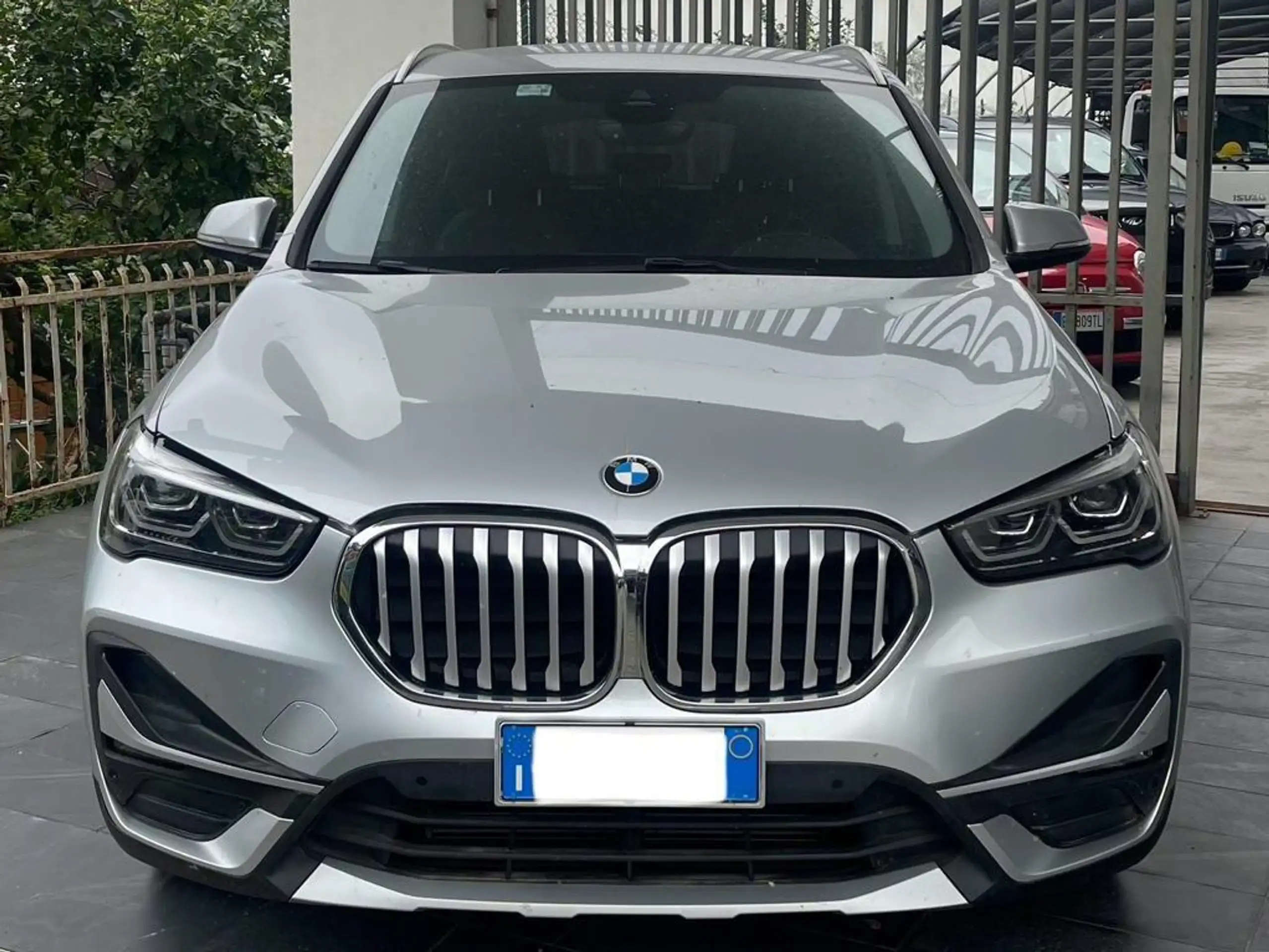 BMW - X1