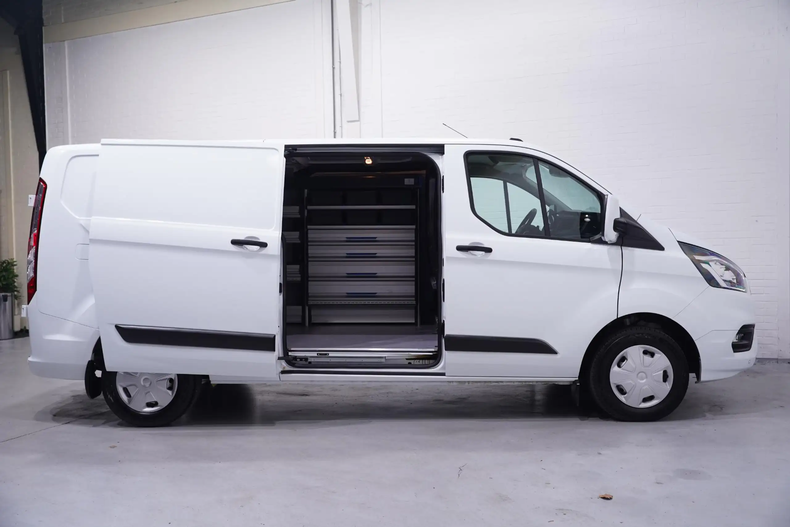 Ford - Transit Custom