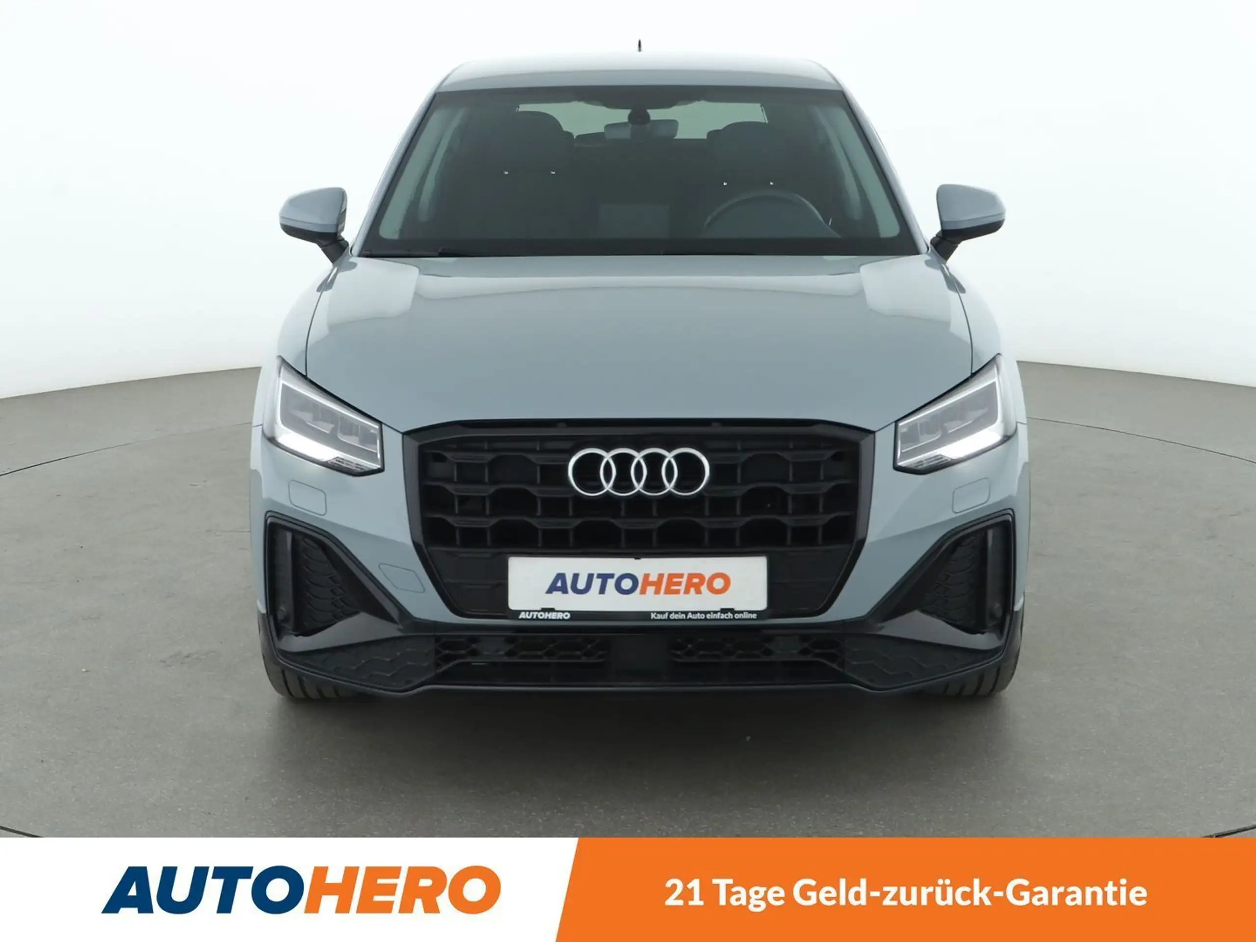 Audi - Q2