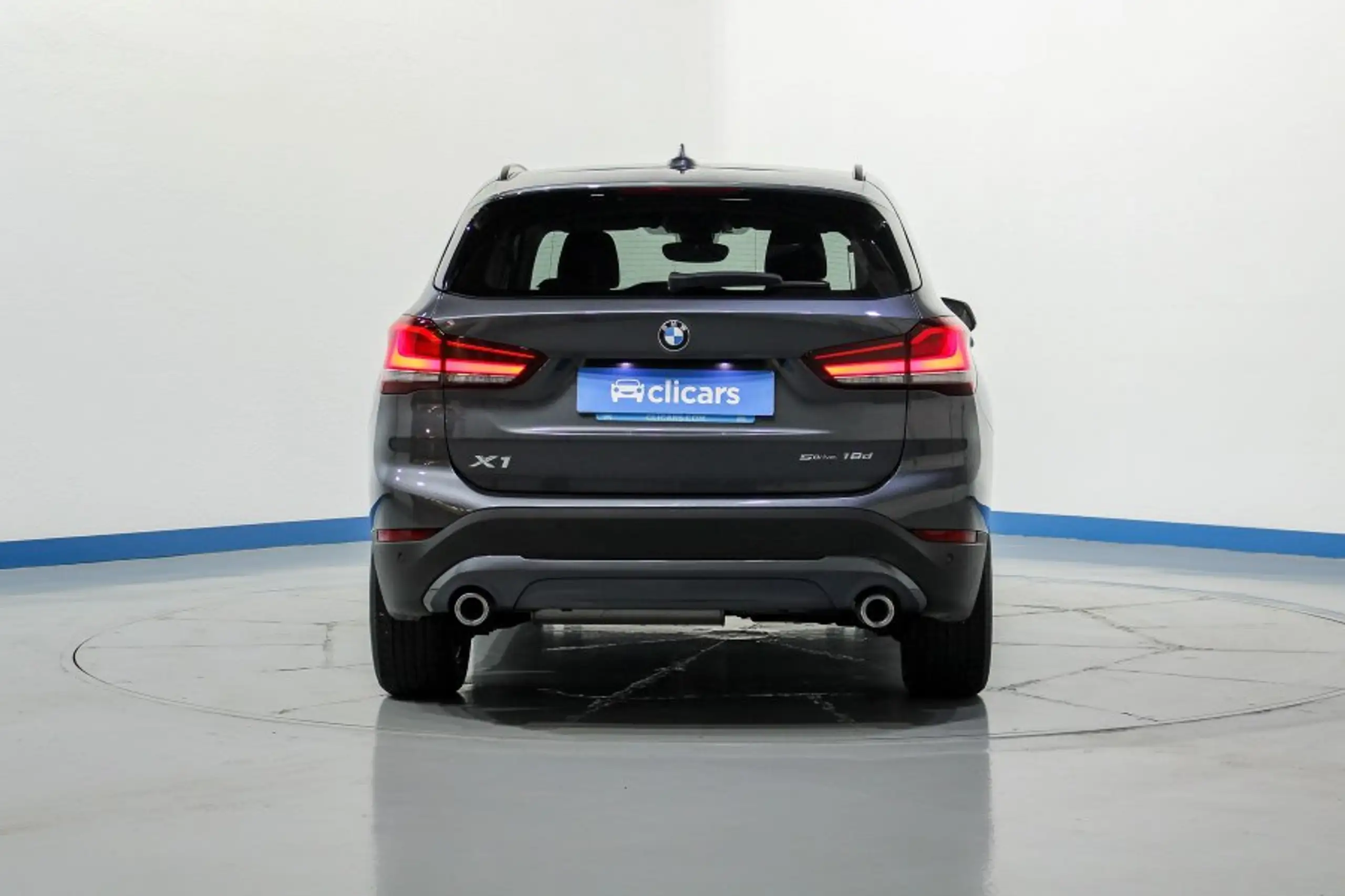 BMW - X1