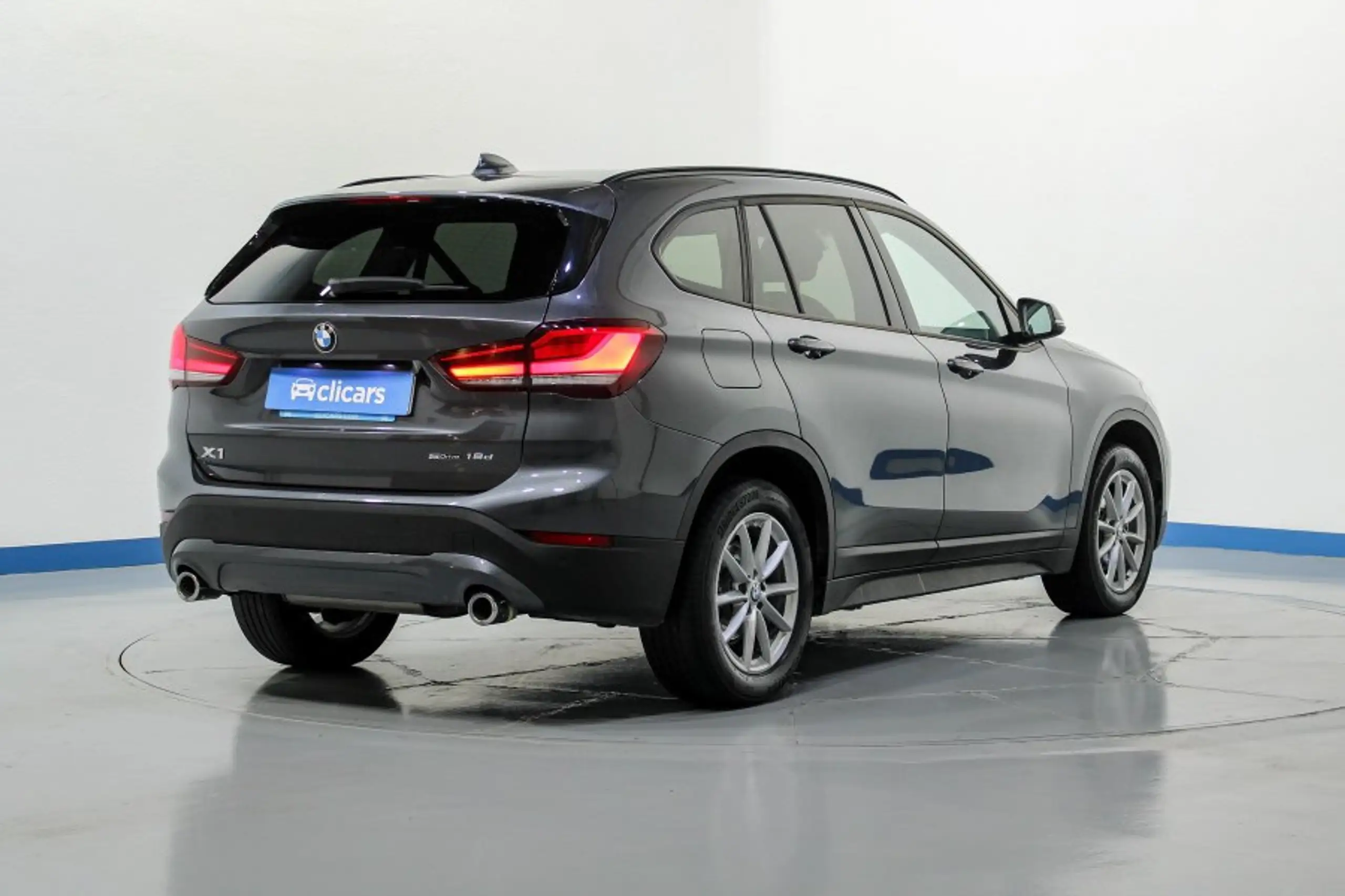 BMW - X1