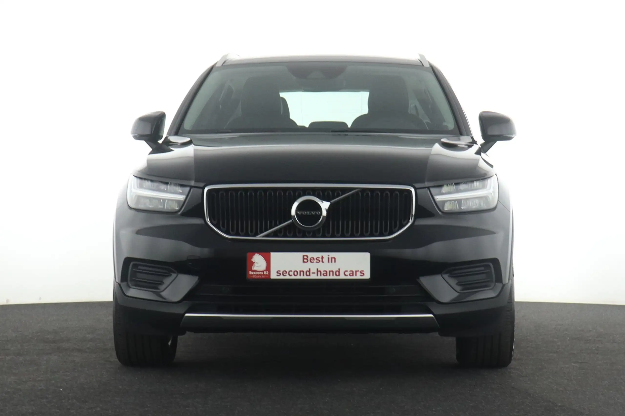 Volvo - XC40