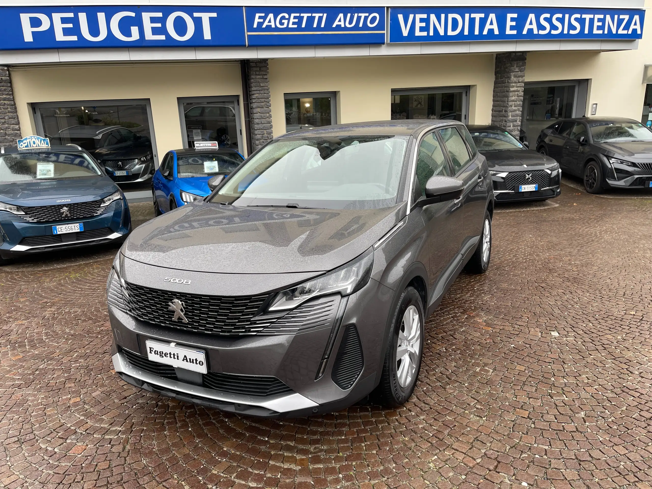 Peugeot 5008 2021