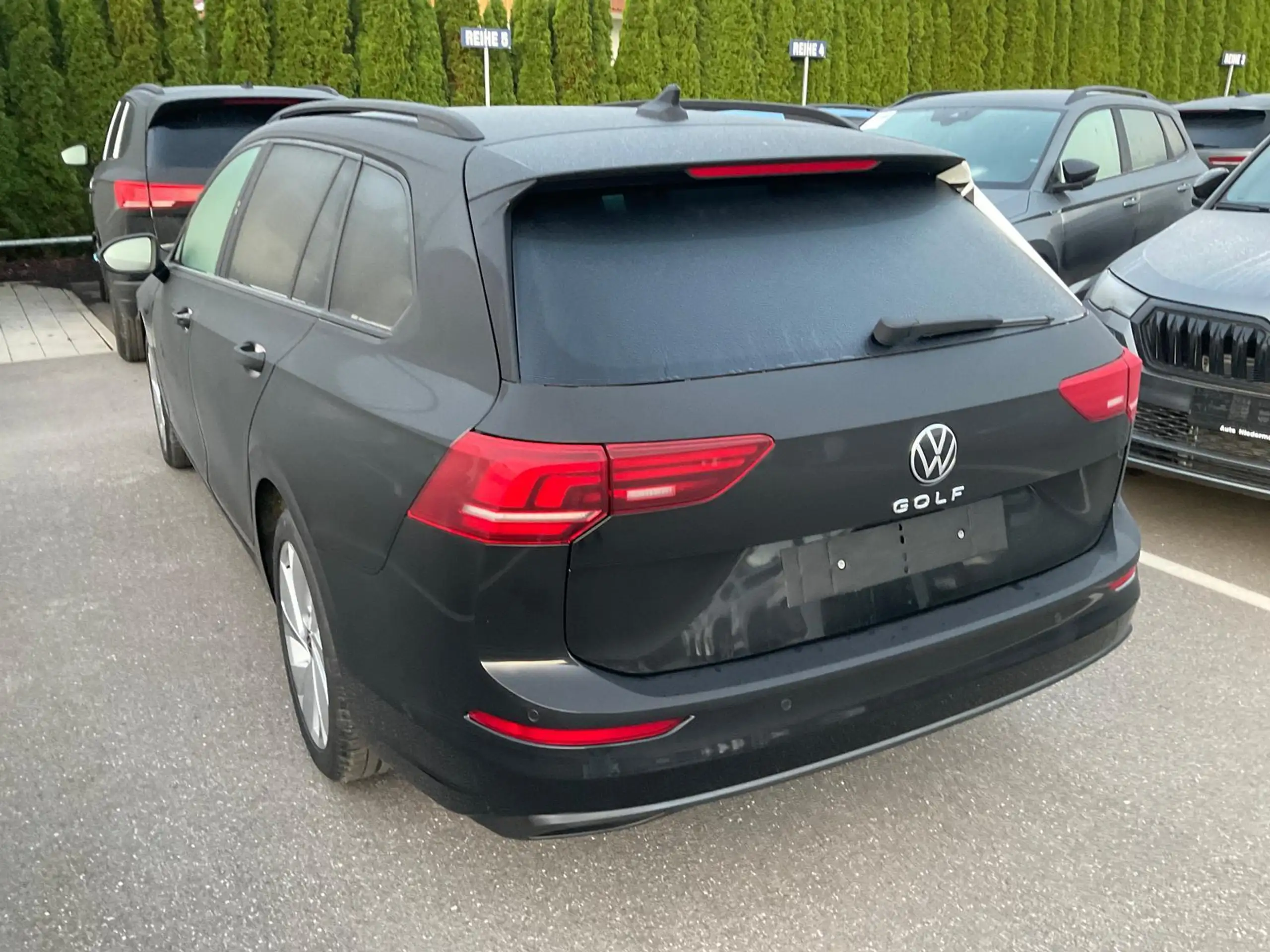 Volkswagen - Golf Variant