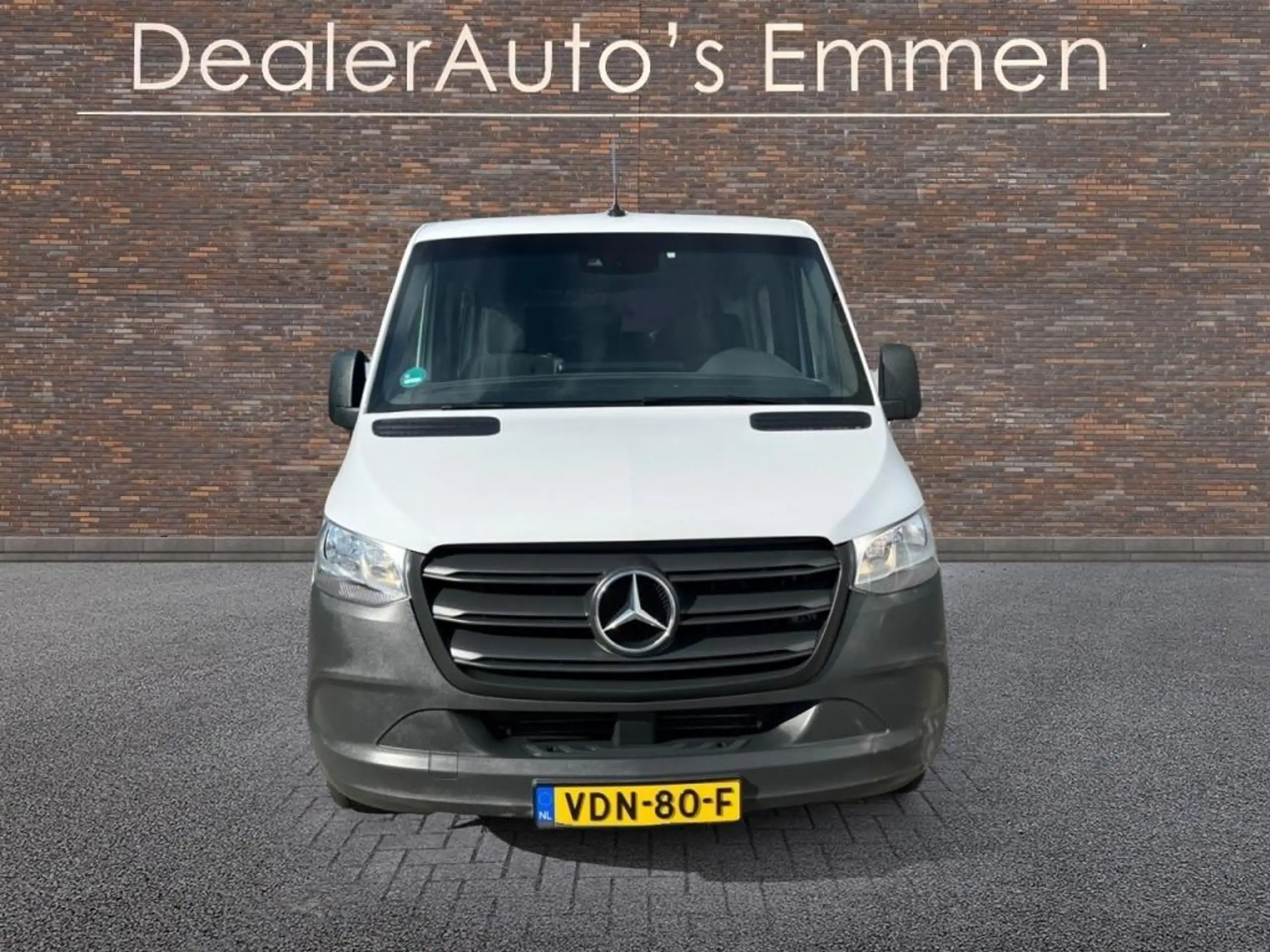 Mercedes-Benz - Sprinter