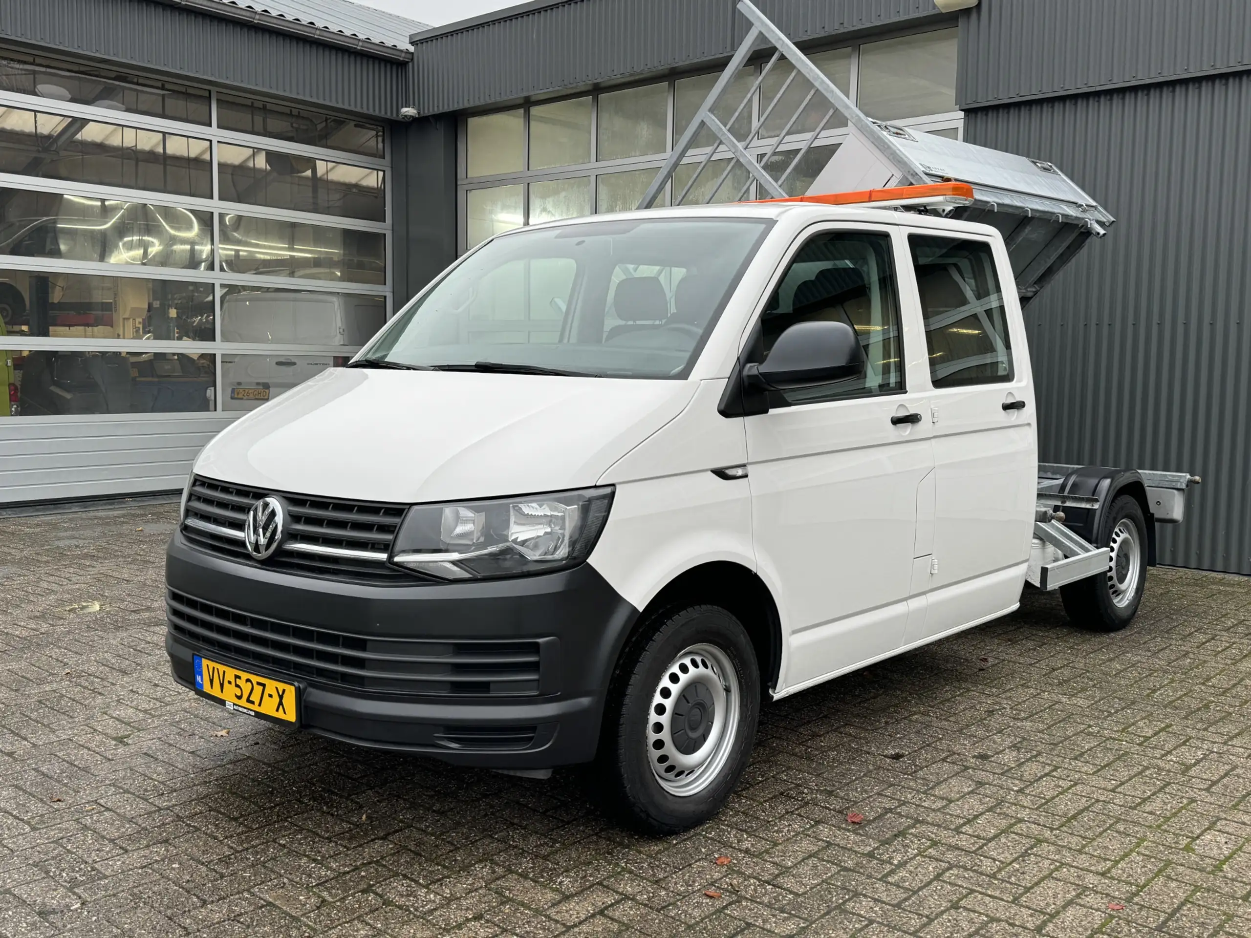 Volkswagen - T6 Transporter