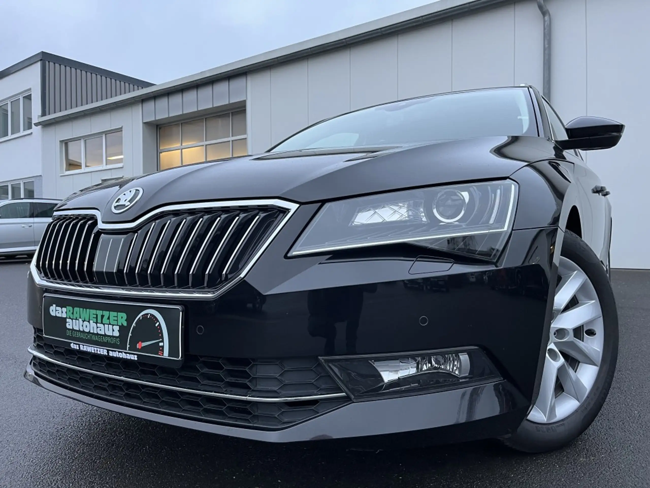 Skoda - Superb