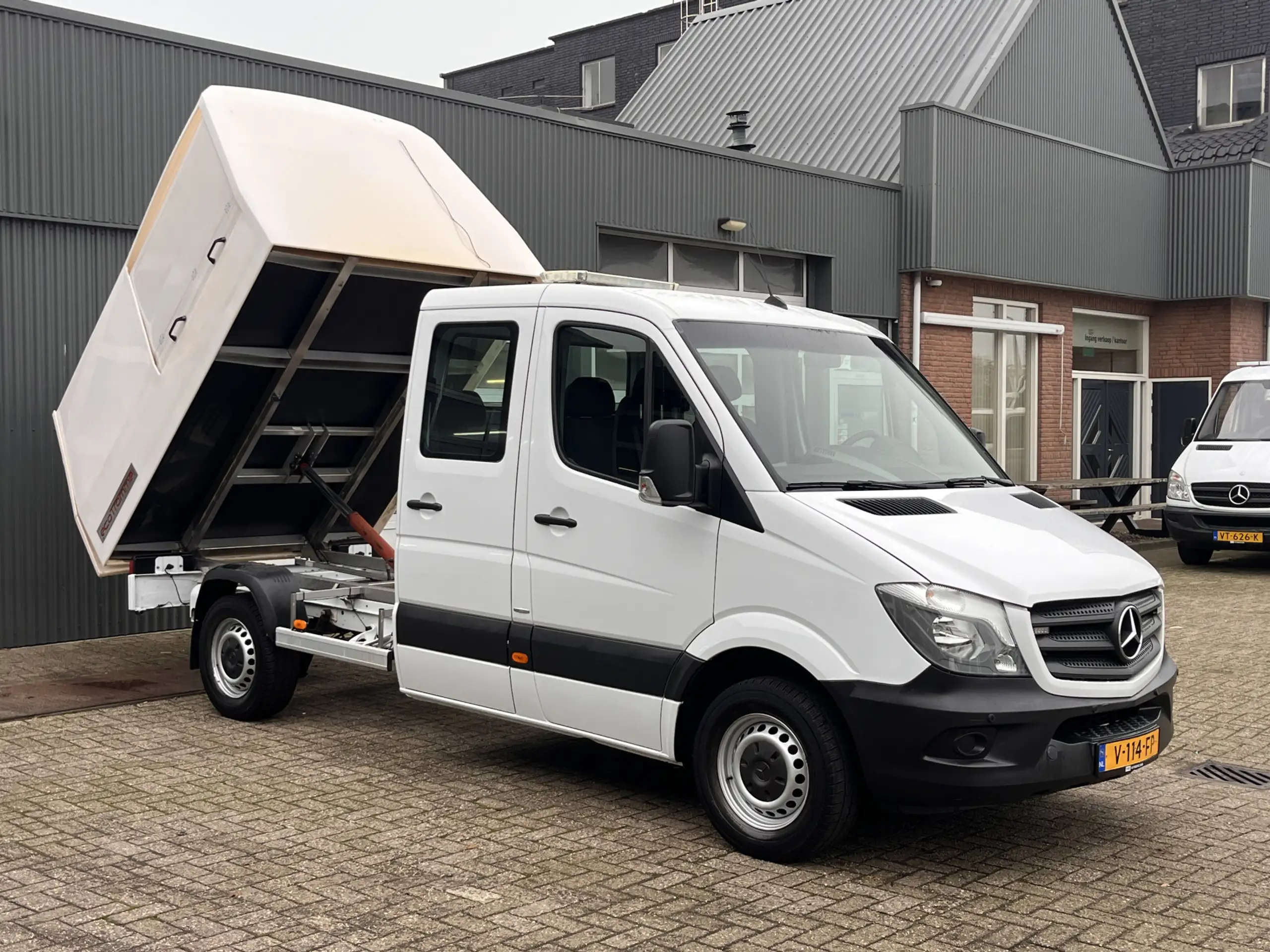 Mercedes-Benz - Sprinter