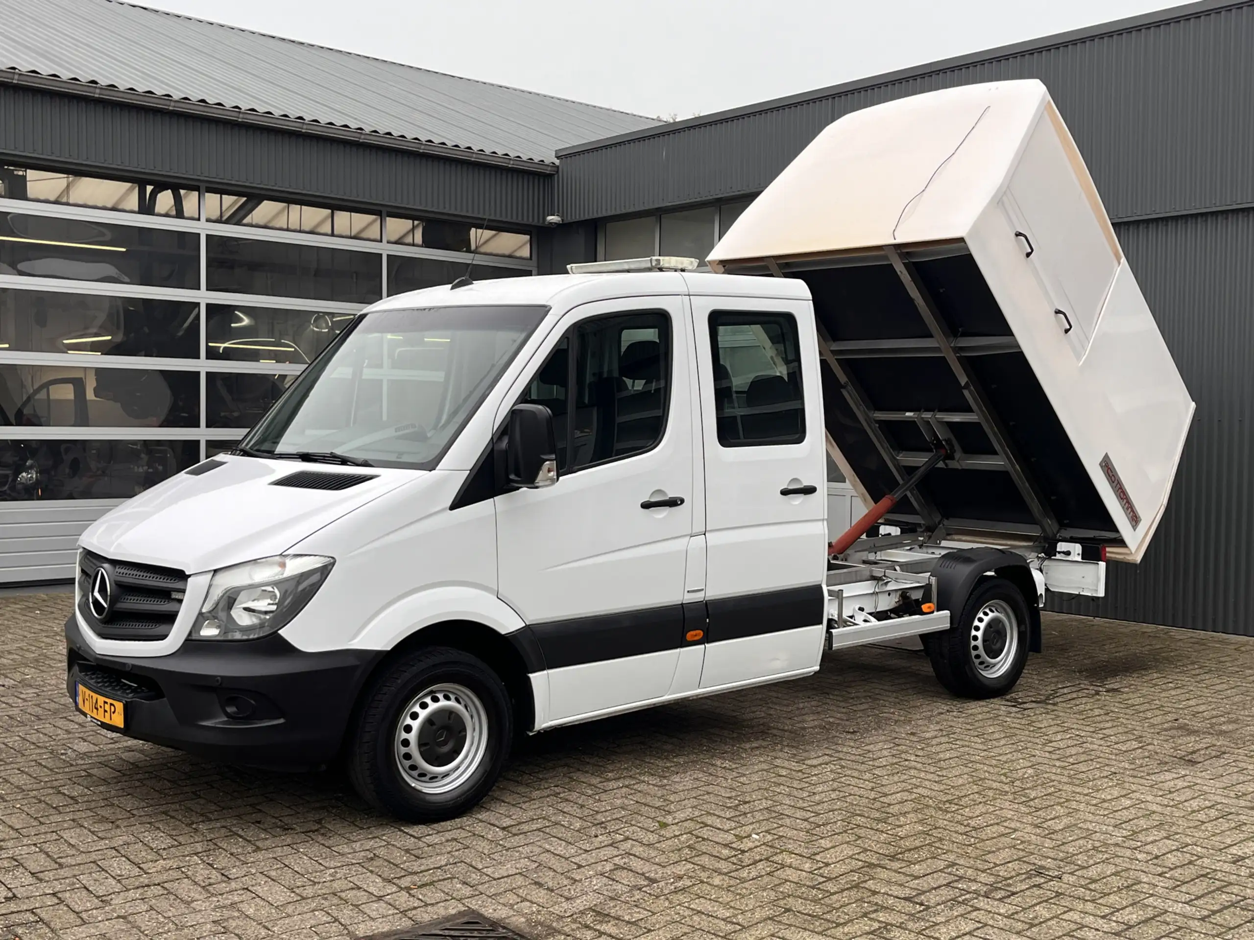 Mercedes-Benz - Sprinter