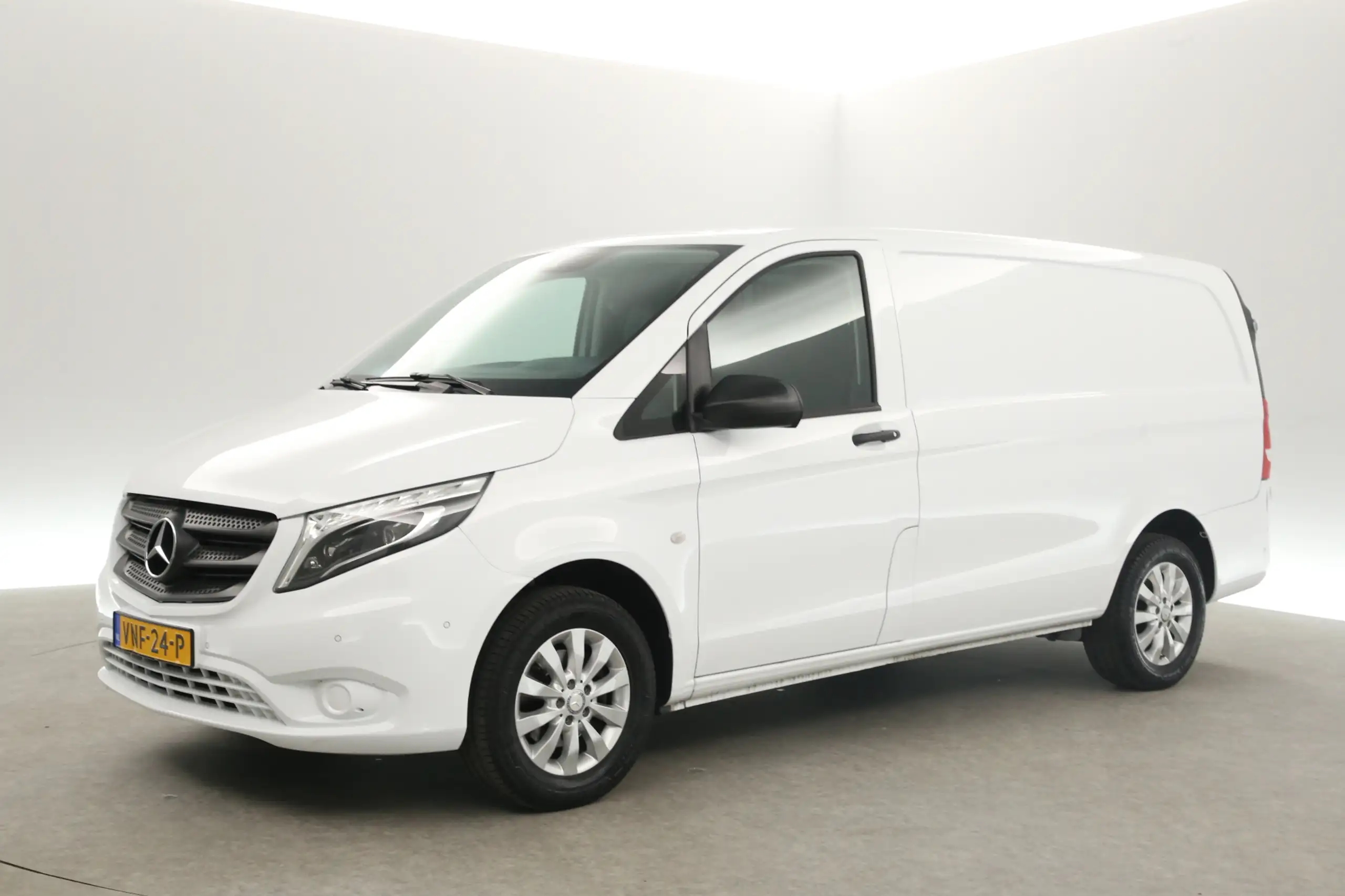 Mercedes-Benz - Vito