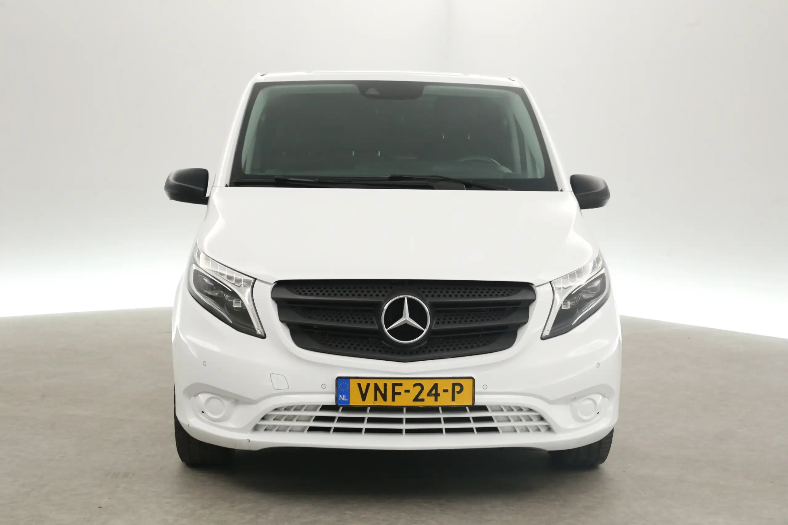 Mercedes-Benz - Vito