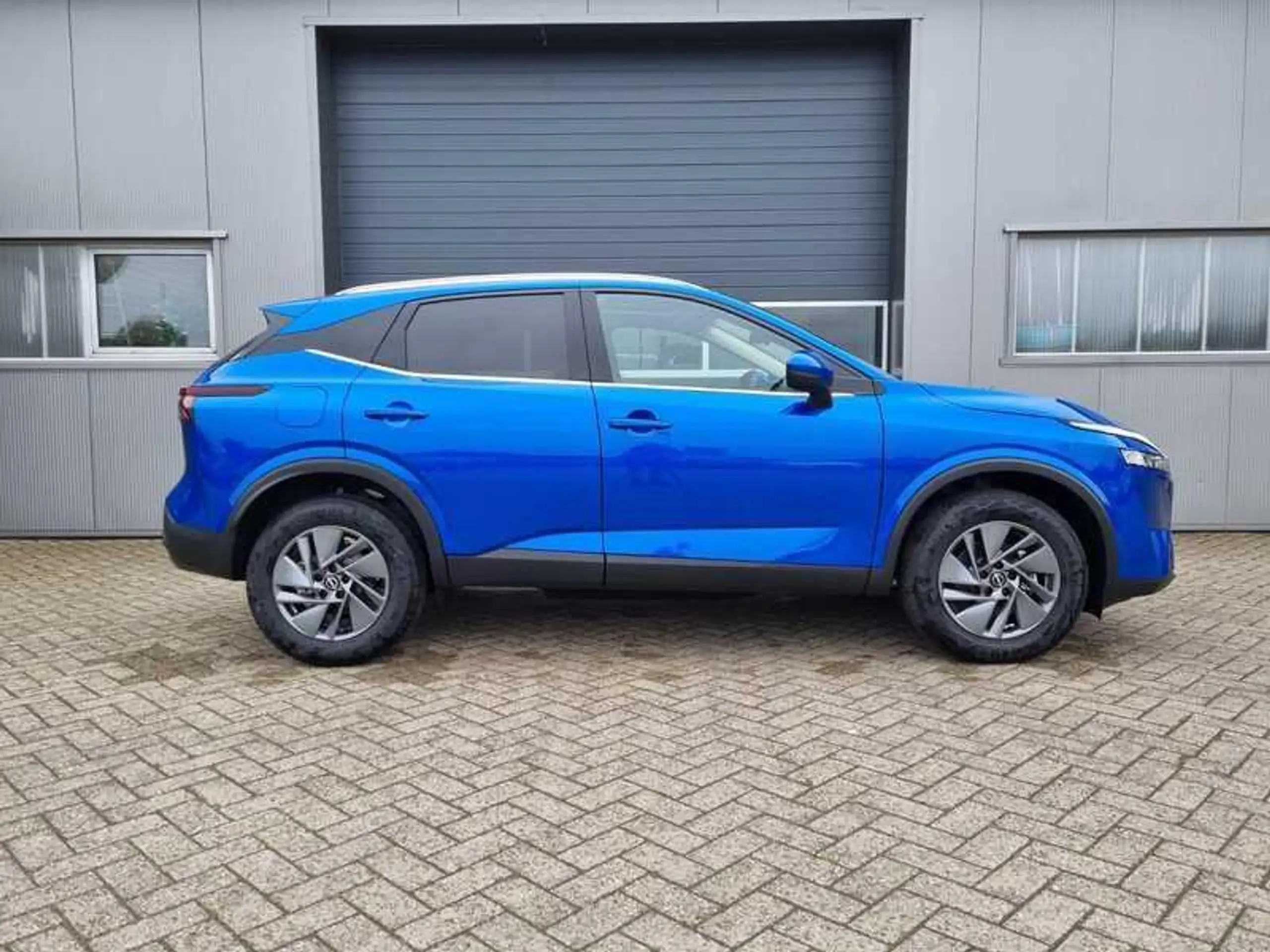 Nissan - Qashqai