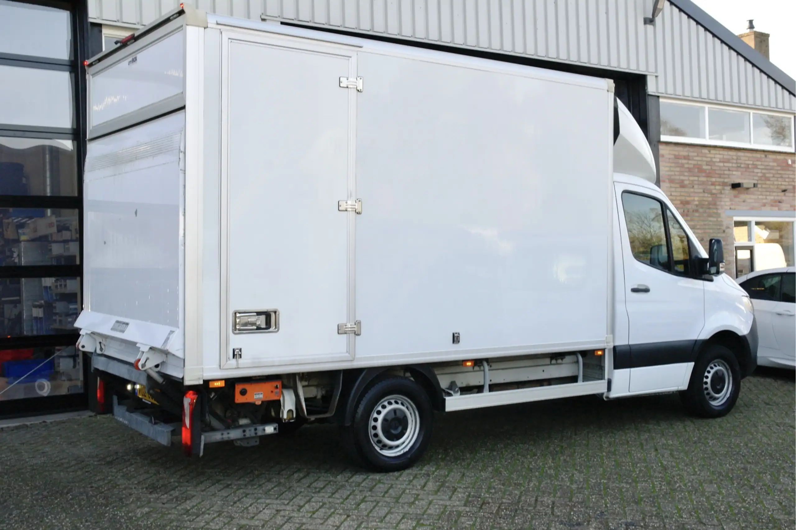 Mercedes-Benz - Sprinter