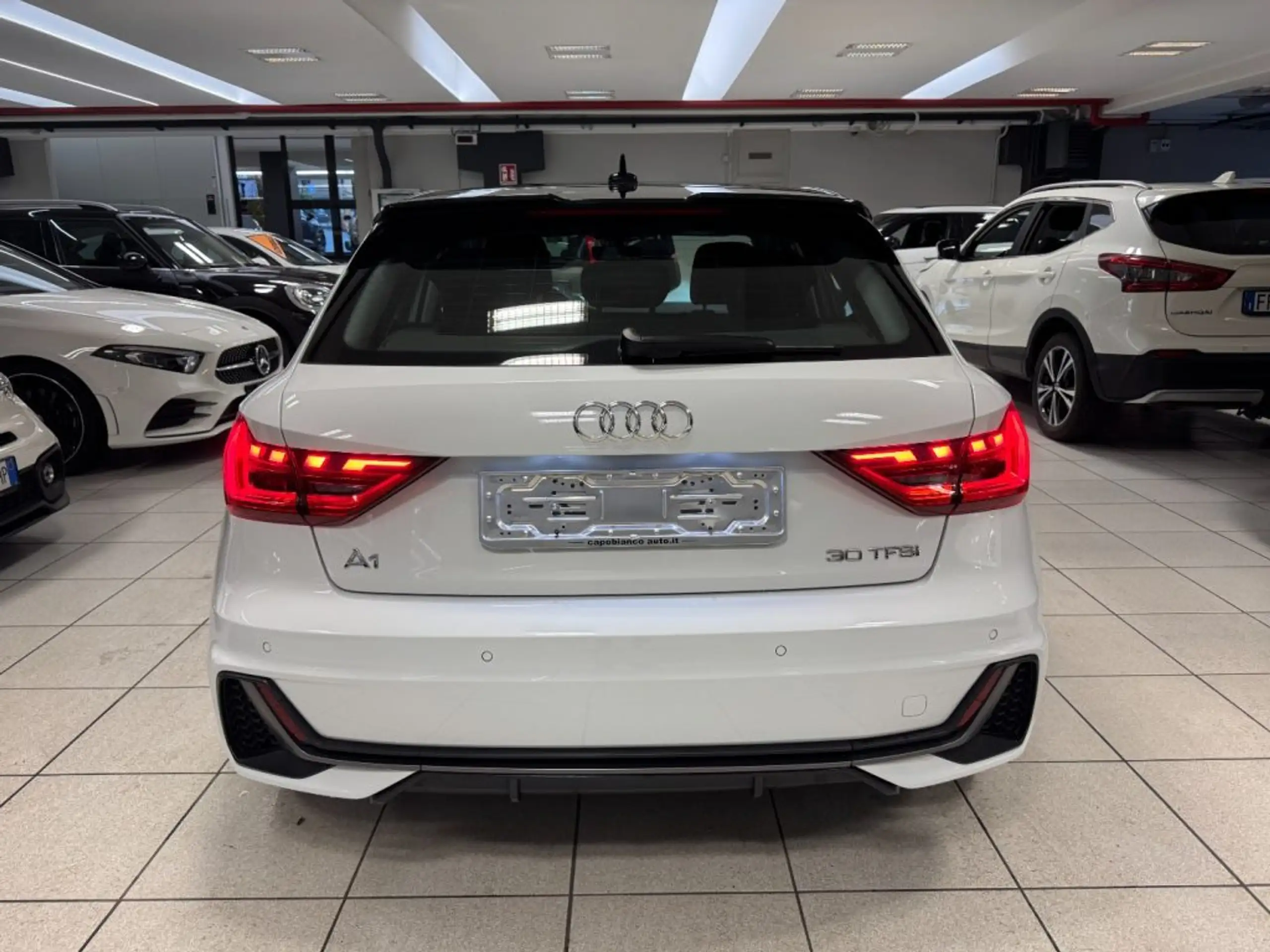 Audi - A1