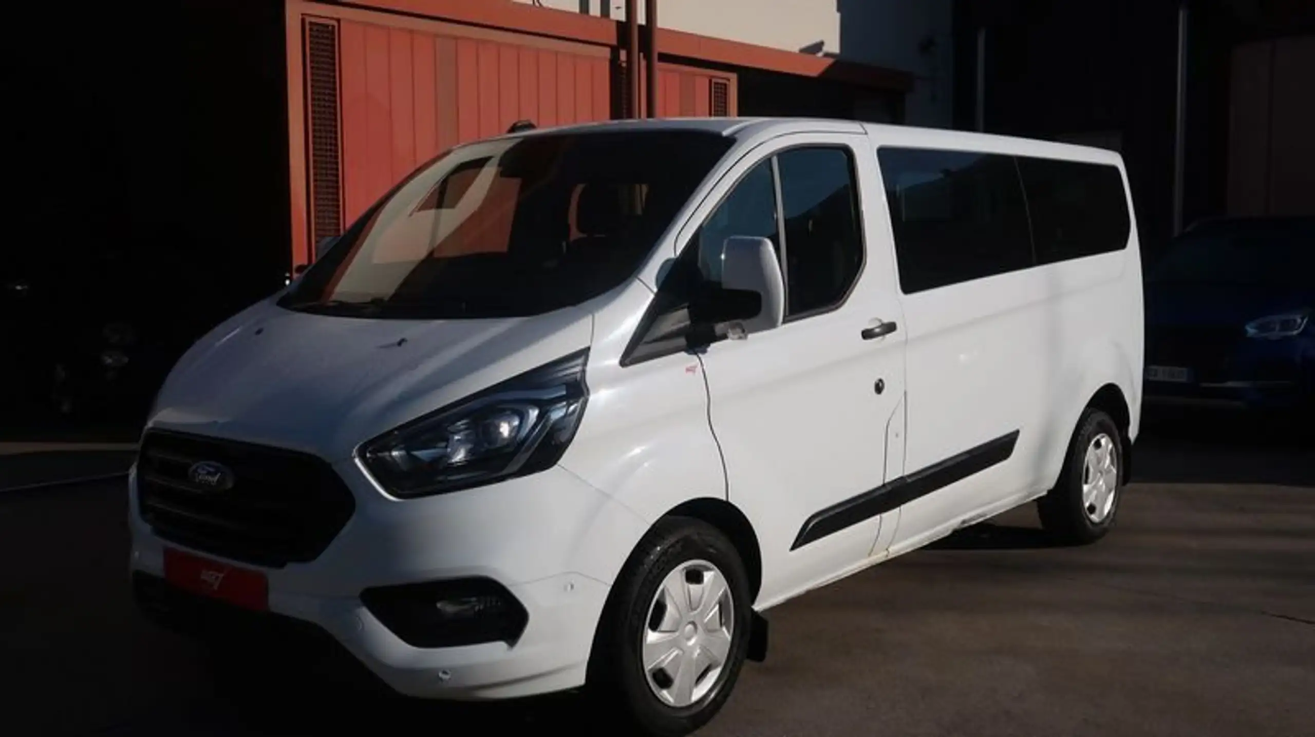 Ford - Transit Custom