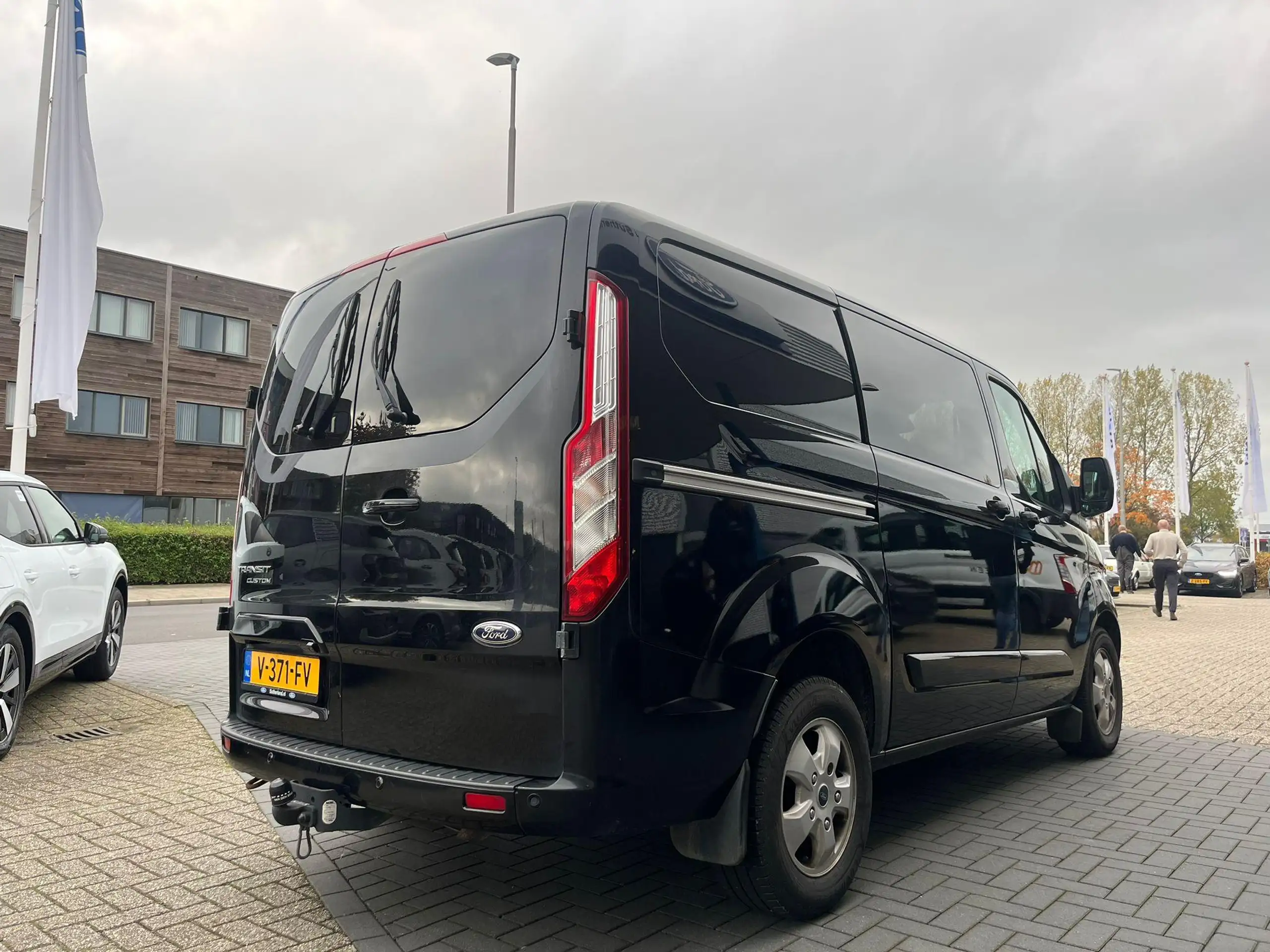 Ford - Transit Custom