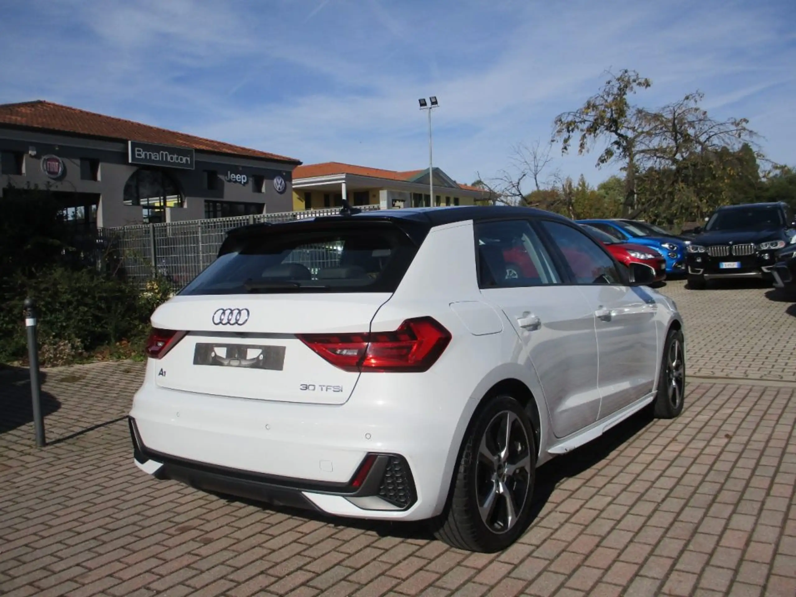 Audi - A1