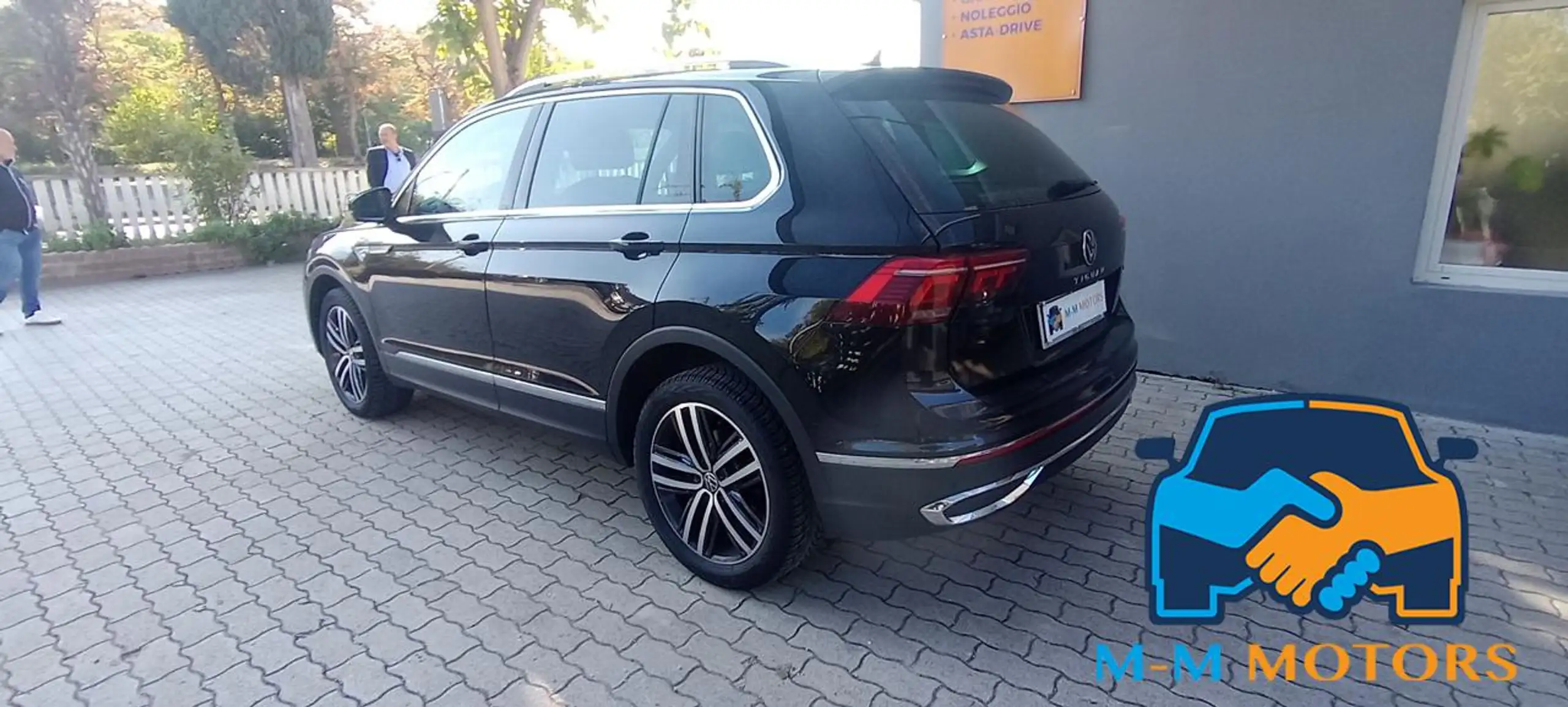 Volkswagen - Tiguan